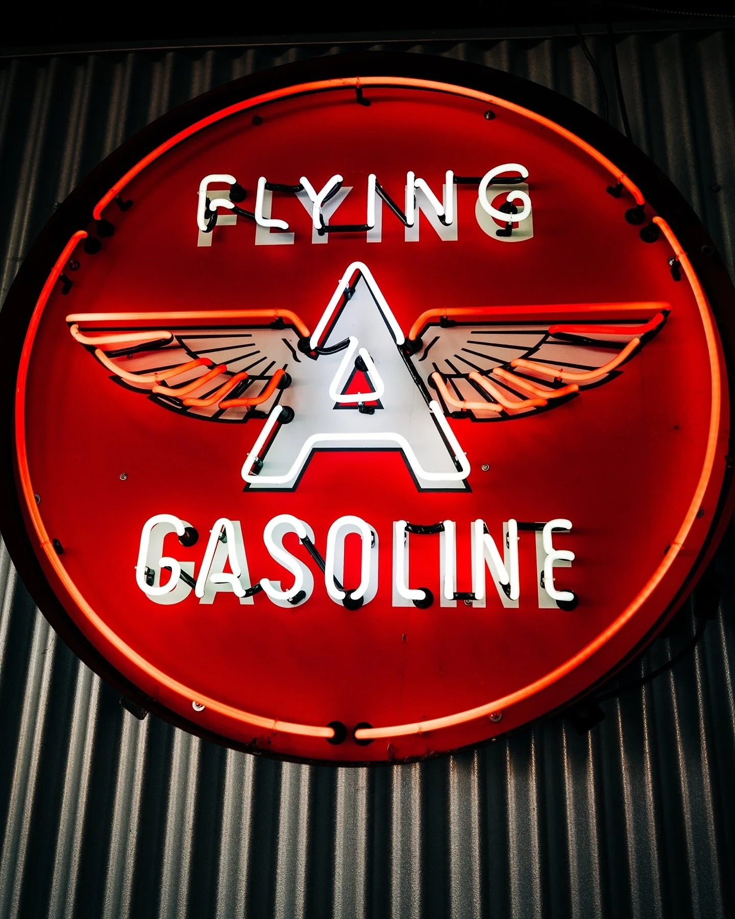 Some hangars are cooler than others.
.
.
.
.
#pitts #pittsofinstagram #hangar #collection #aviation