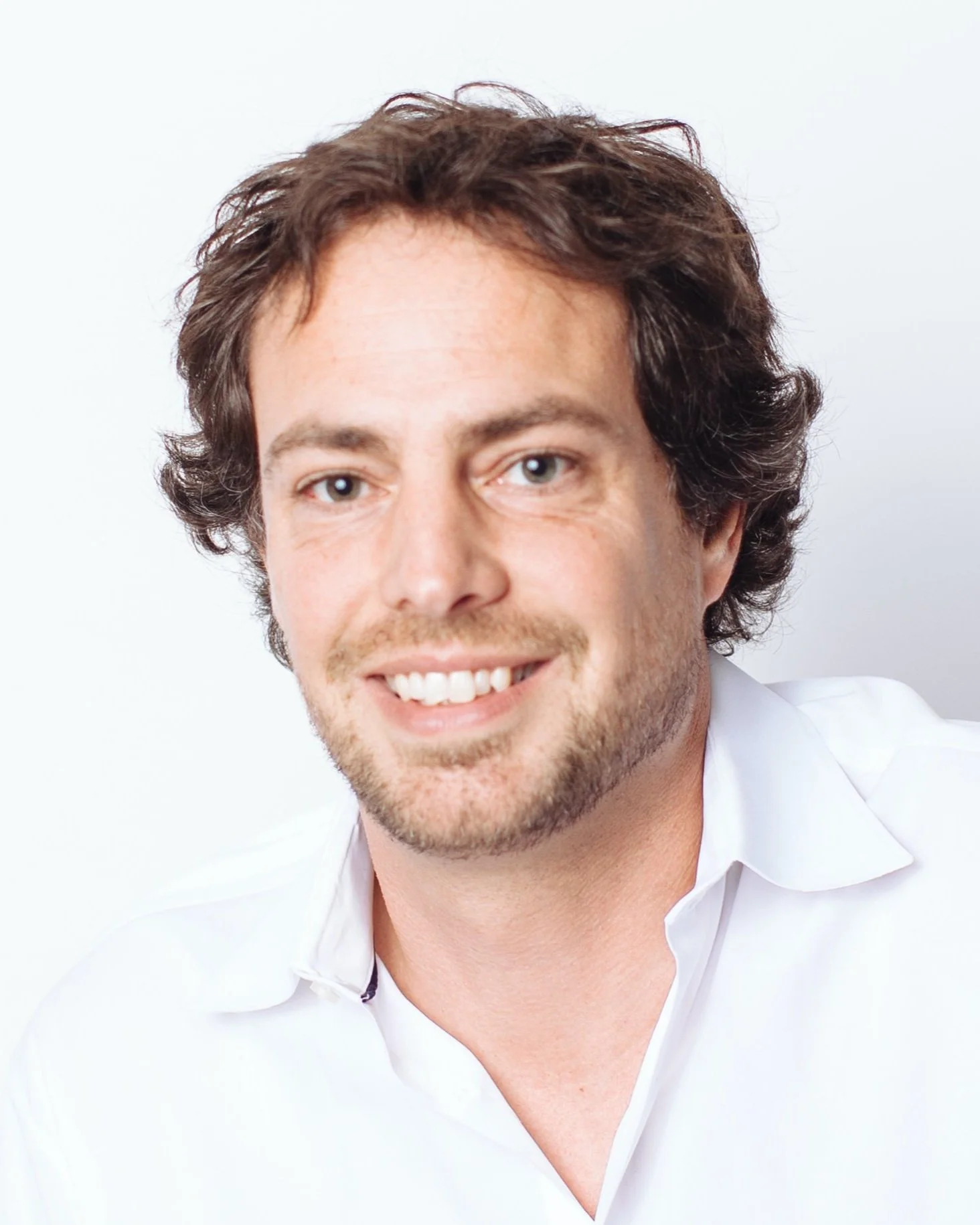Headshot of Steffen Kuehr