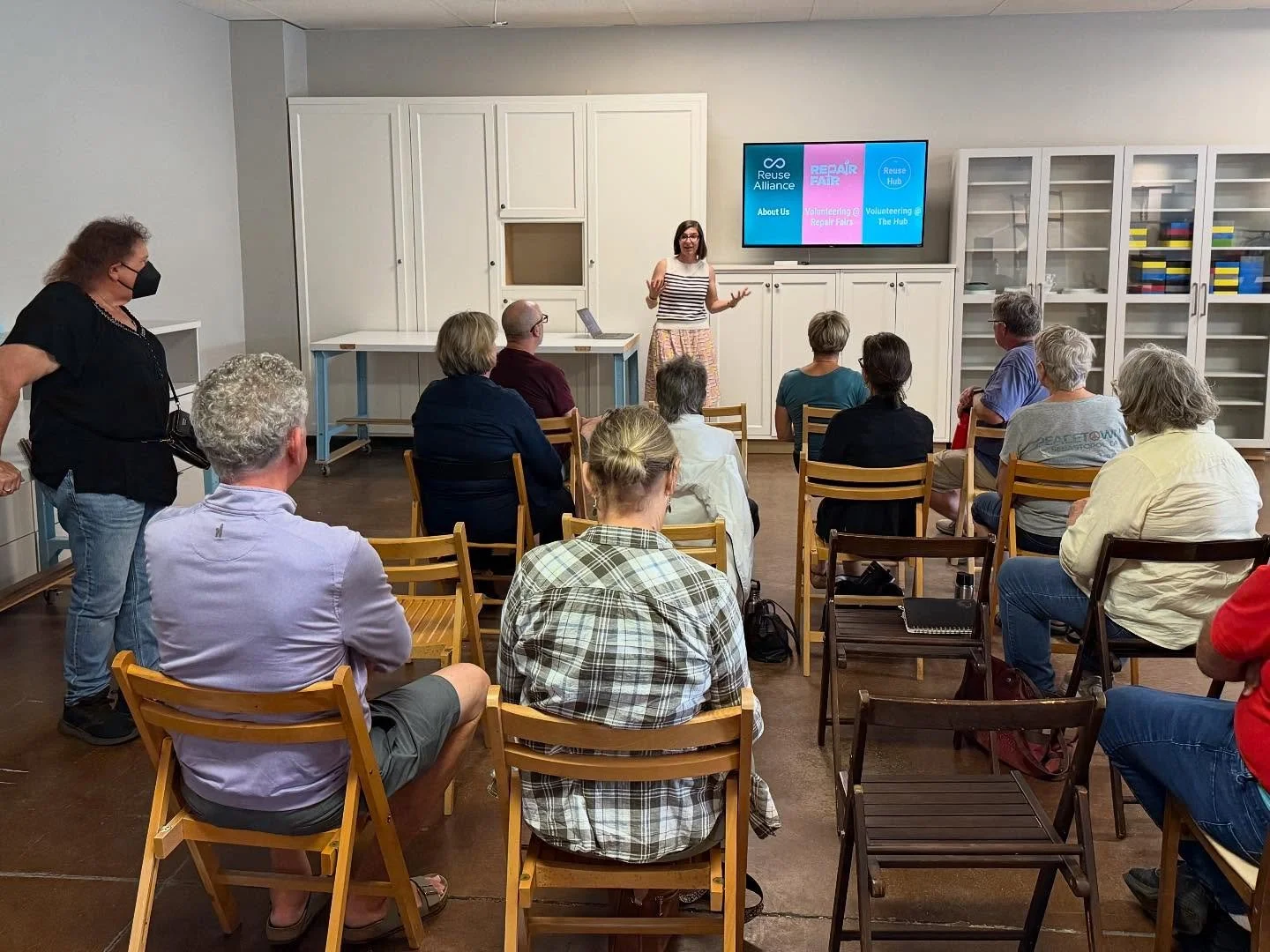 Thanks to everyone who came to our Volunteer Orientation at the Reuse Hub last week! 

If you missed it, we will be having another Volunteer Orientation on Sunday, October 12th from 12pm-1:30pm. Orientation introduces you to the Reuse Hub, our progra
