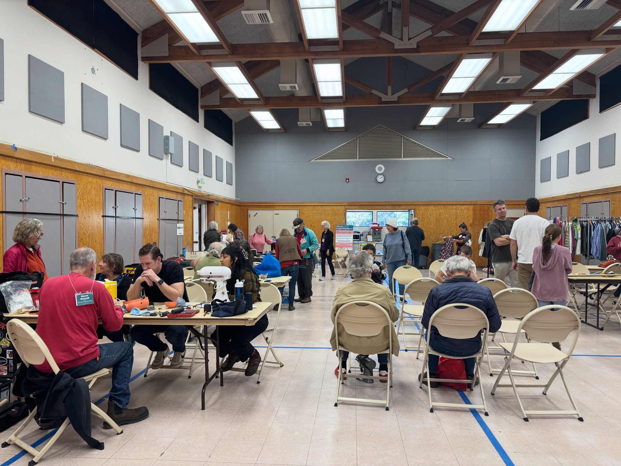 Healdsburg! We&rsquo;re coming your way with another Repair Fair this weekend! Stop by the Abel De Luna Community Center from 10-1 to bring in your broken items to get them fixed for free. 

This Repair Fair also has a clothing swap which means you c