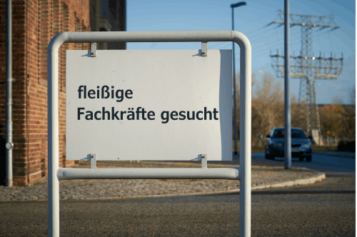 Fachkräftemangel 2025: Warum viele Unternehmen falsch reagieren – und was wirklich hilft