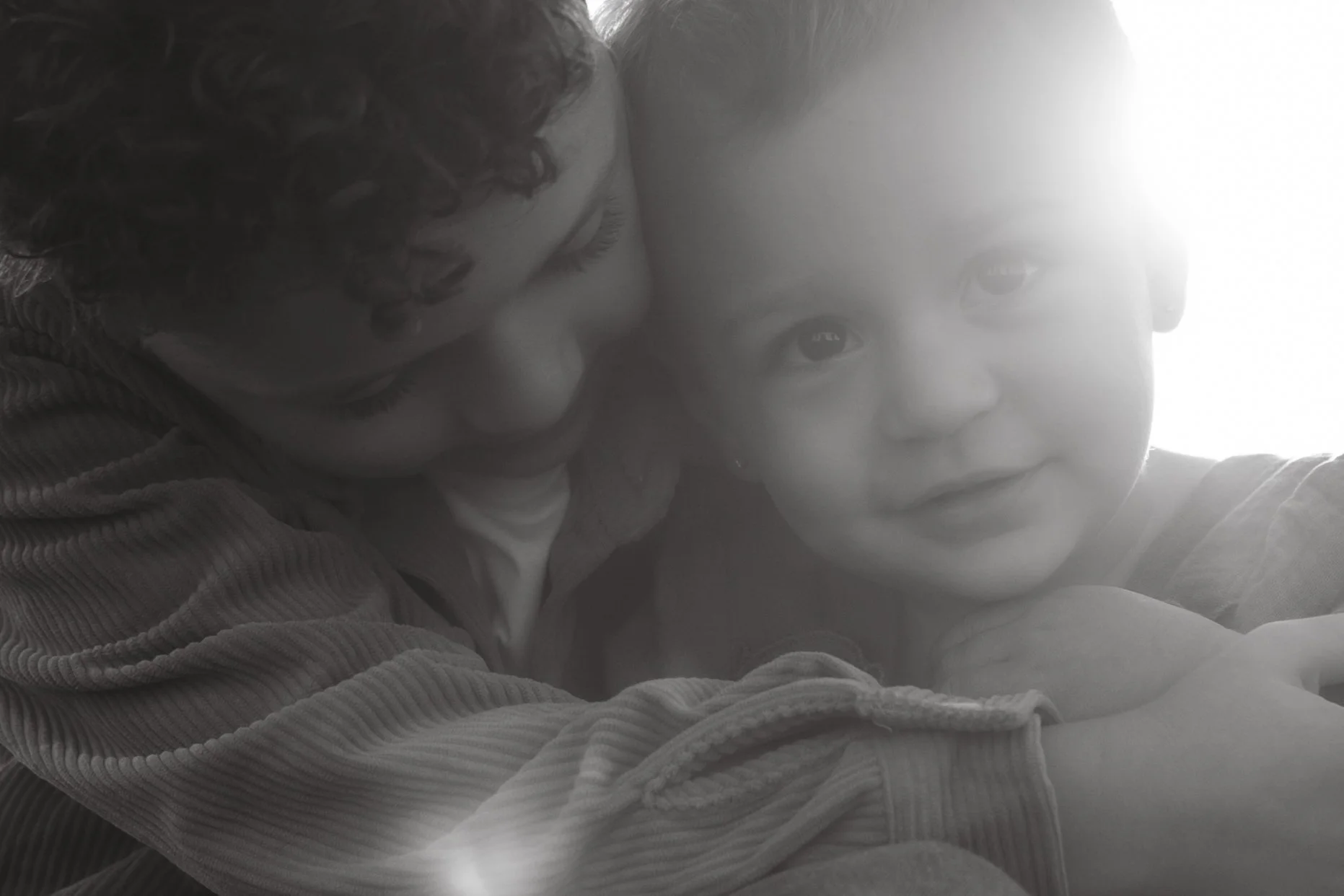 Children playing during family photo session in Santa Cruz