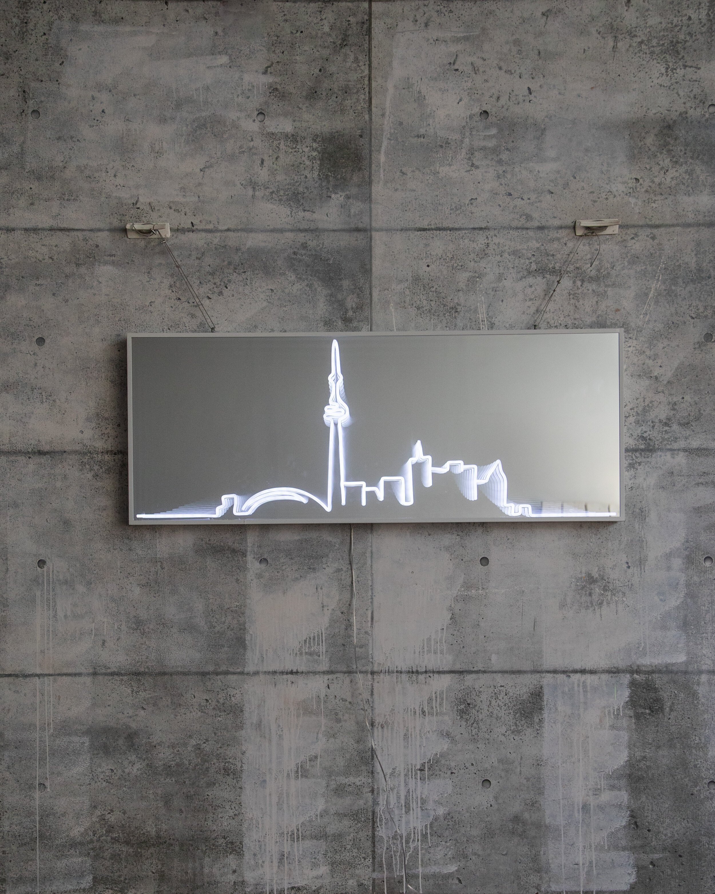 fuse-neon-infinity-mirror-1.jpeg