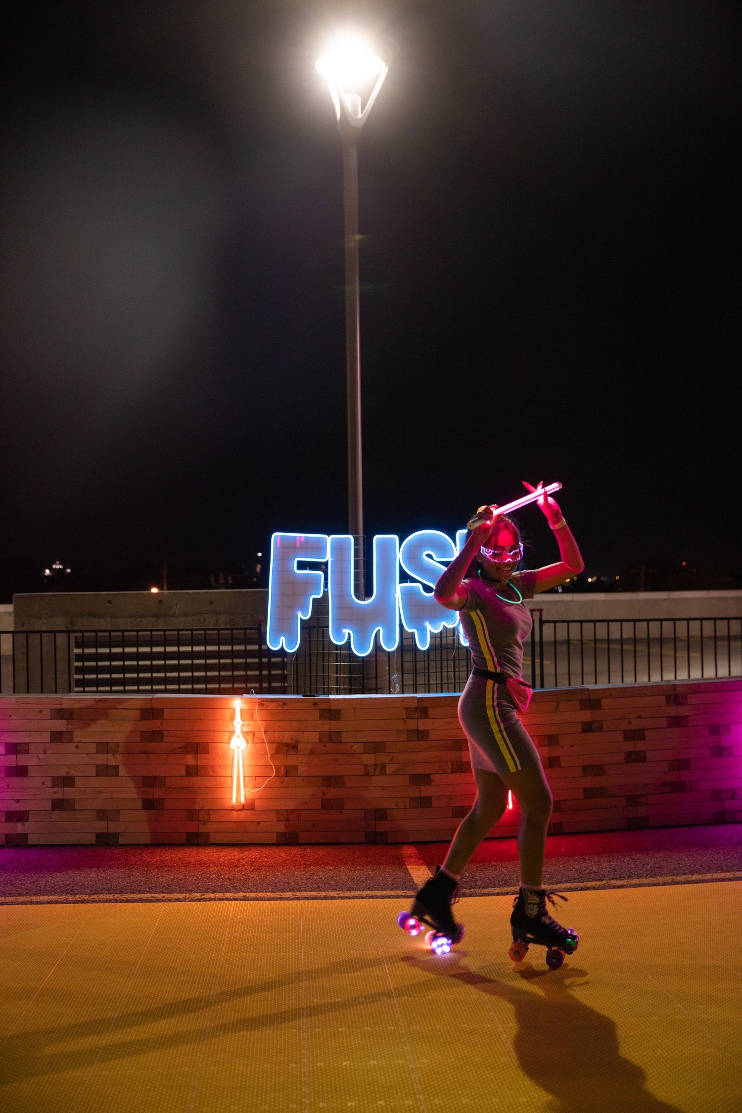 neon-rollerskating-fuse-31.jpeg
