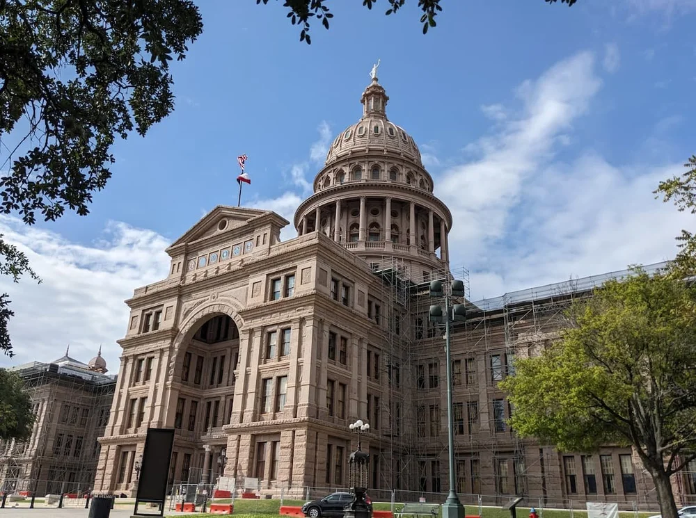 Historical Architecture Walking Tour in Downtown Austin — Nitty Gritty ...