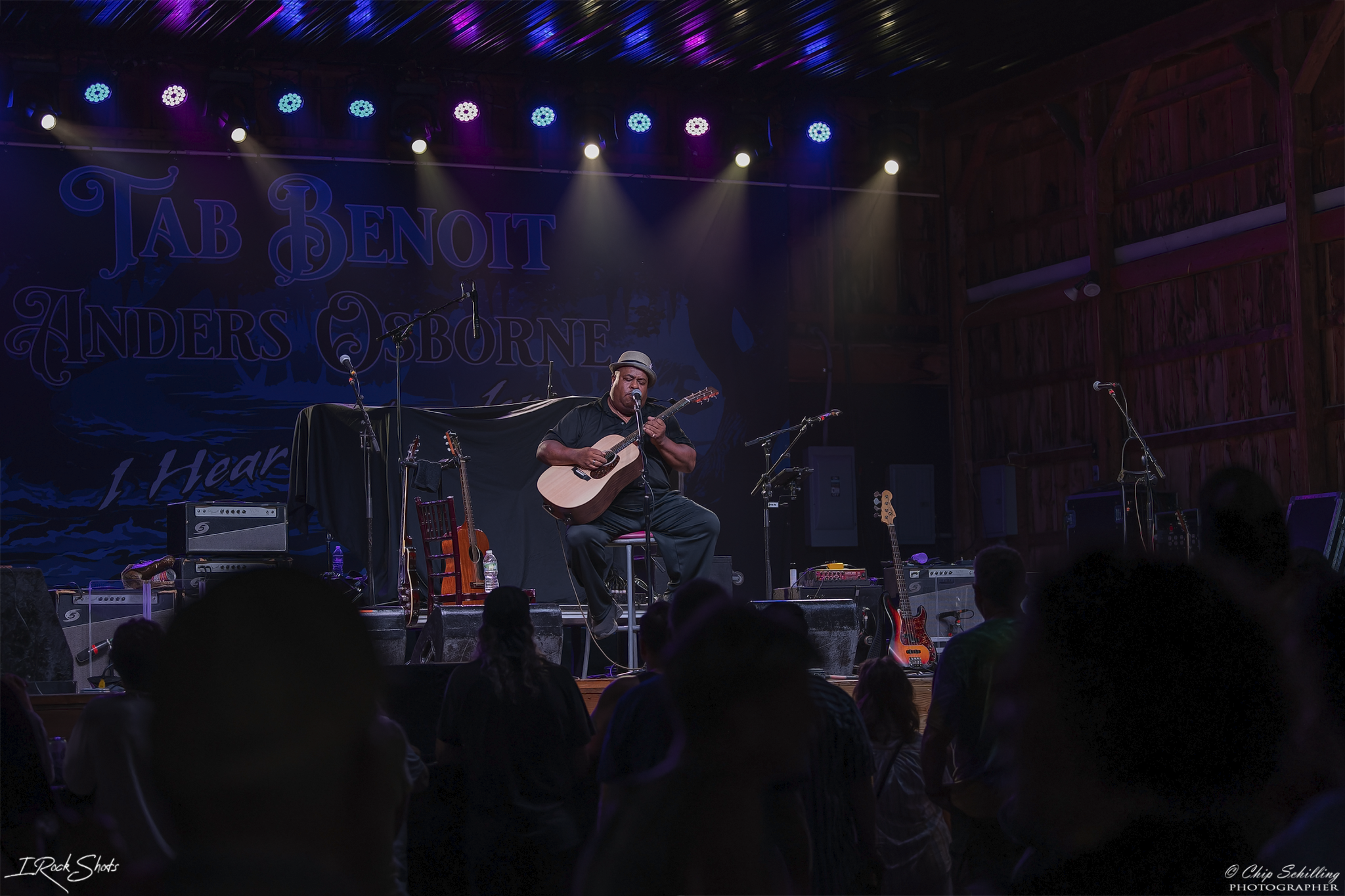 _05A1629-CR3_Dx Web.png