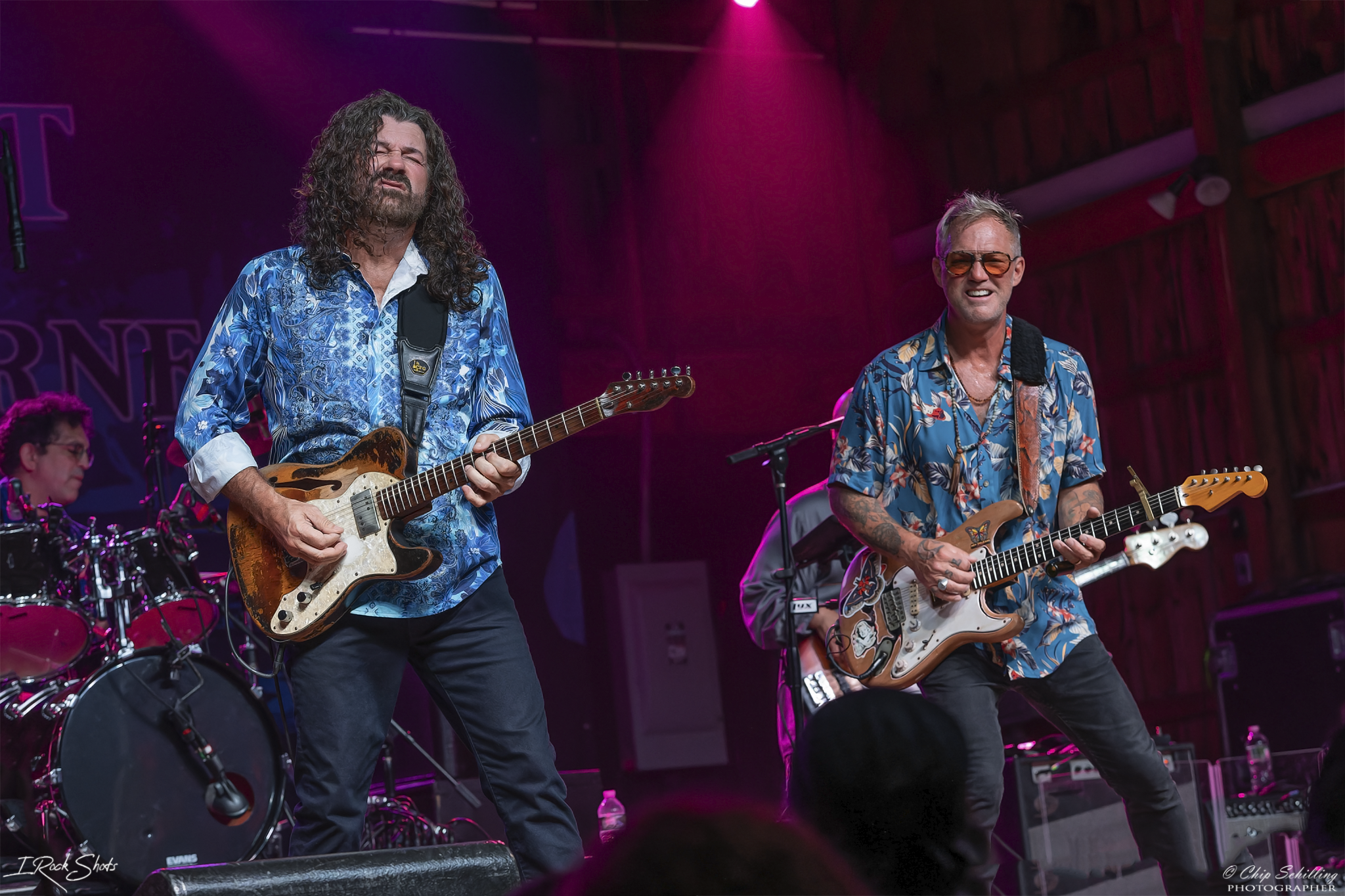 _05A1981-CR3_Dx Web.png