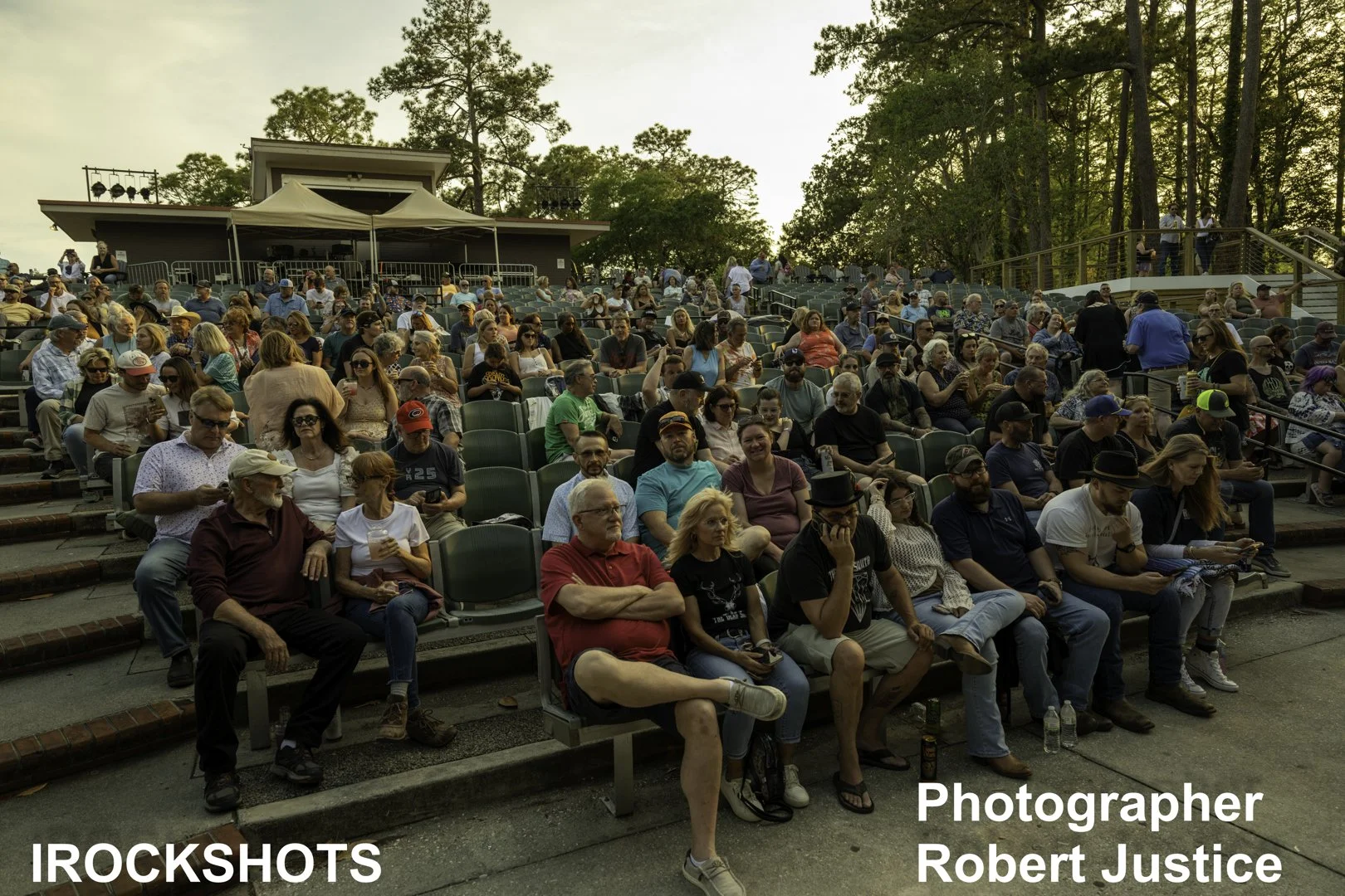 Dead South concert hero photograph