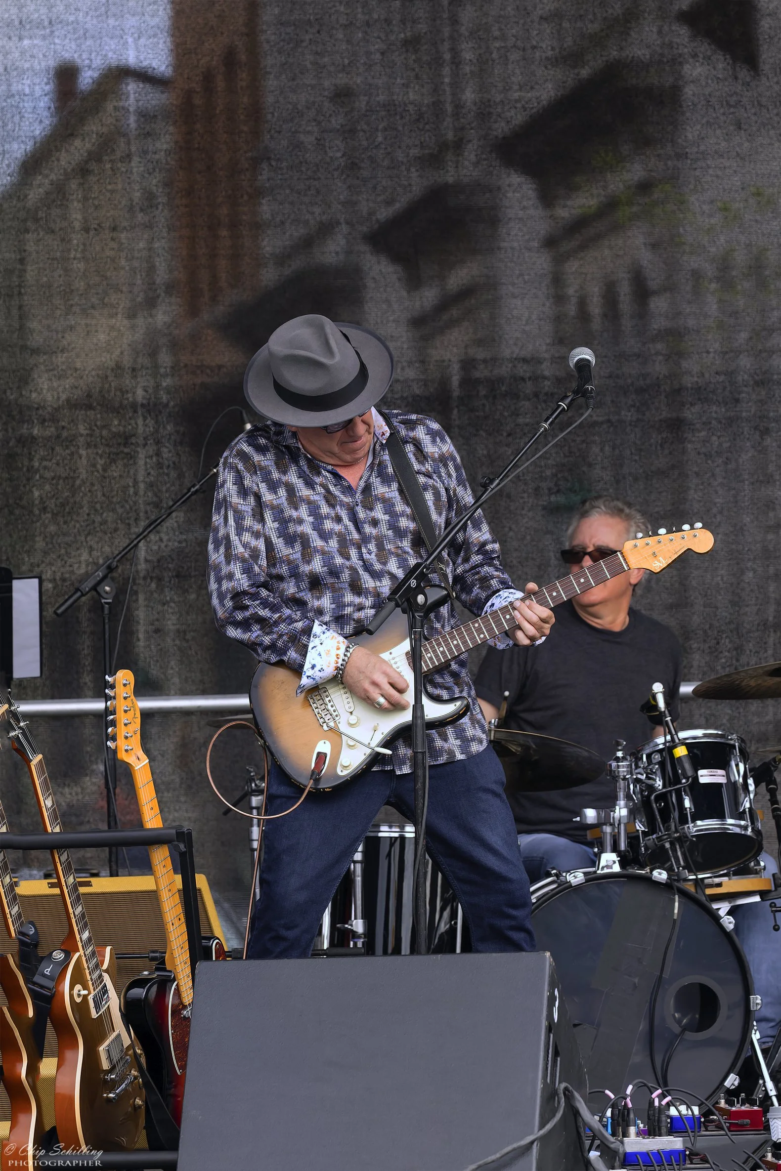 _05A8566-CR3_Dx Web.jpg