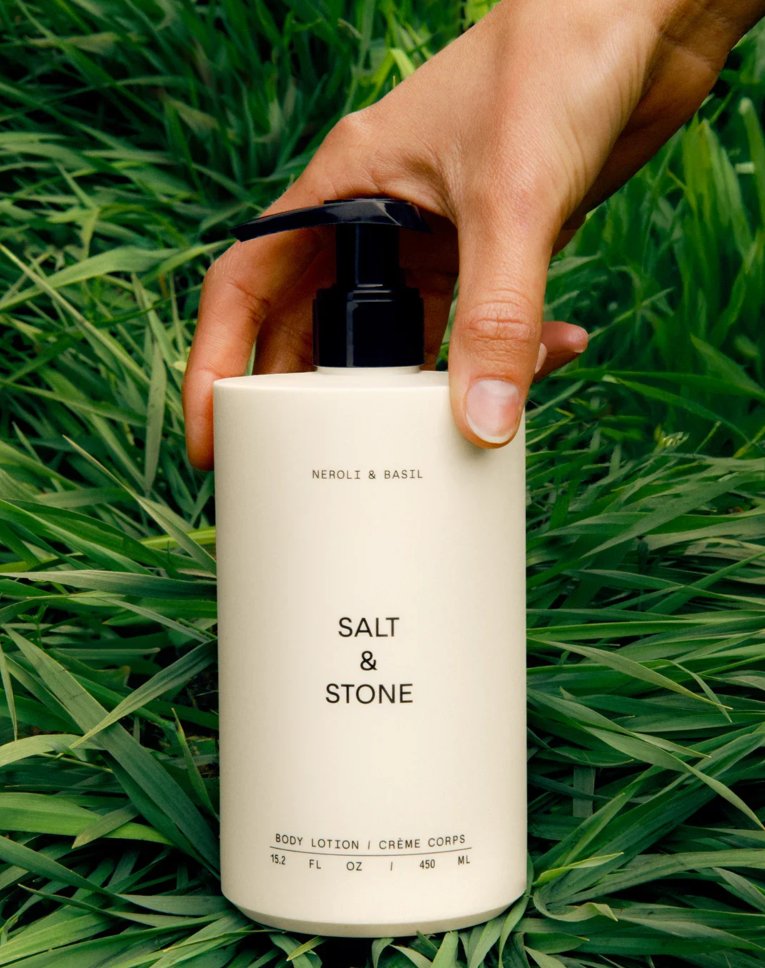 SAS_NEROLIANDBASIL_20250326_LOOK04_0724_R2_1080x.jpg.png
