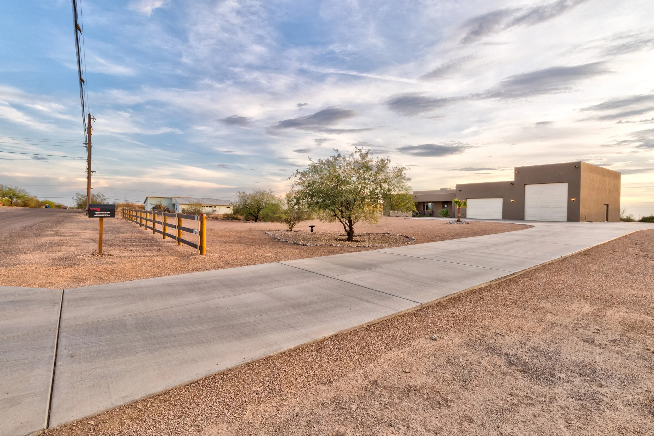 Professional real estate photography of a custom home build in Apache Junction, AZ.