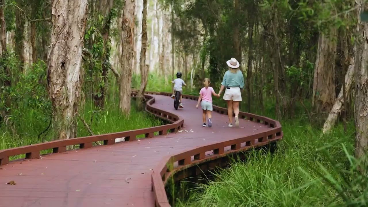 Coombabah Lakelands.jpg