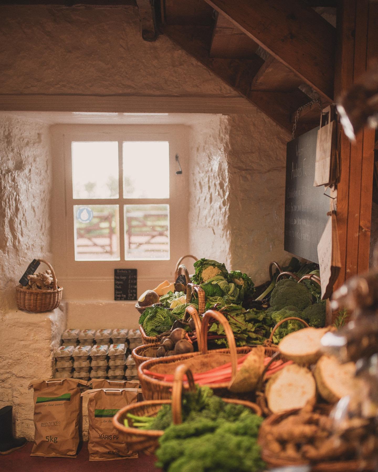 The East Neuk&rsquo;s local farm shop @ardrossfarm.
Great local fruit and vegetables, Balcarres beef and lamb, artisanal breads and much more. 

#Ardross #FarmShop #BuyLocal #Organic #FarmToTable #Farming