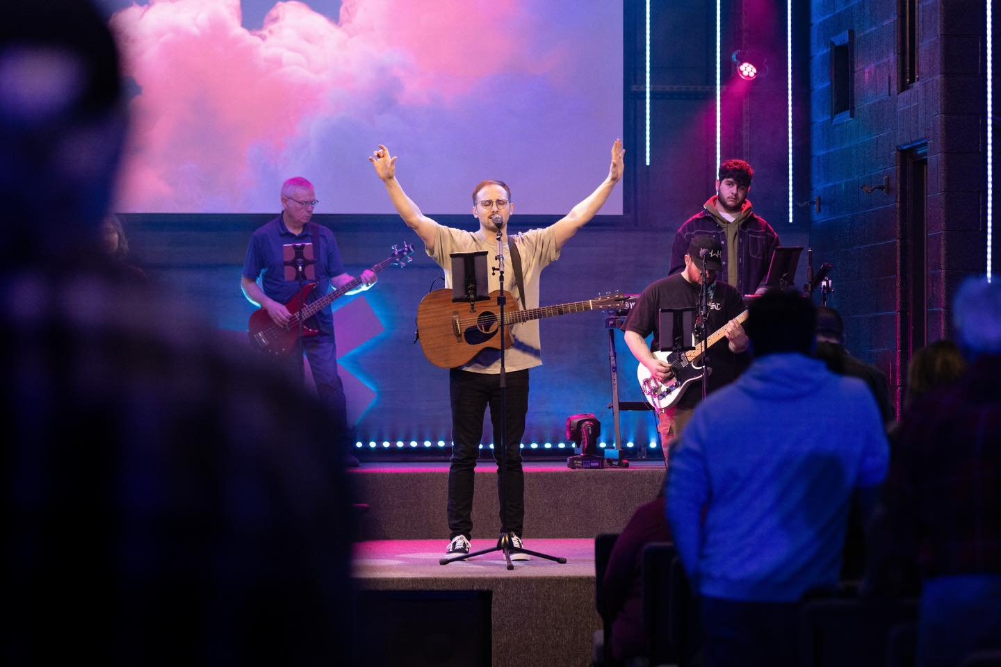 1st service is just an hour away!  We'll see you at 9:00 am or 10:45 am for church!!
Listen for free on Spotify to Sunday's setlist: https://open.spotify.com/playlist/2yUAW9YJhTe1RB2t0ttAoW?si=49fd577783c6494d
#beradiant #radiantcoast #ludington