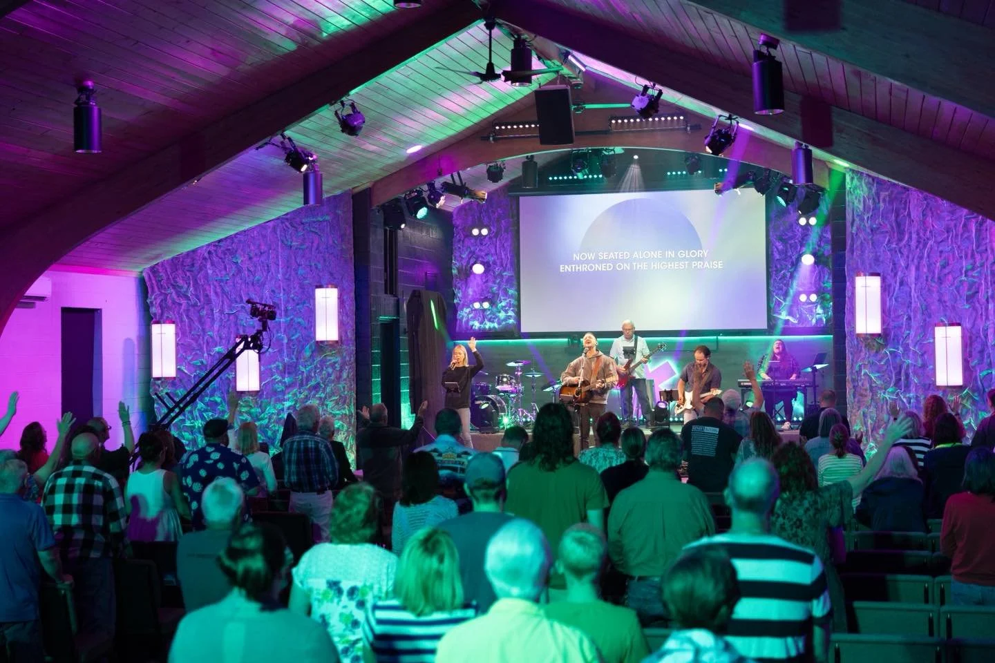 We hope to worship with you tomorrow morning at 9 am or 10:45 am! We will be going into a new series and have an awesome setlist you can check out on Spotify! 

Listen to our setlist here! 😊🎵
https://open.spotify.com/playlist/2yUAW9YJhTe1RB2t0ttAoW