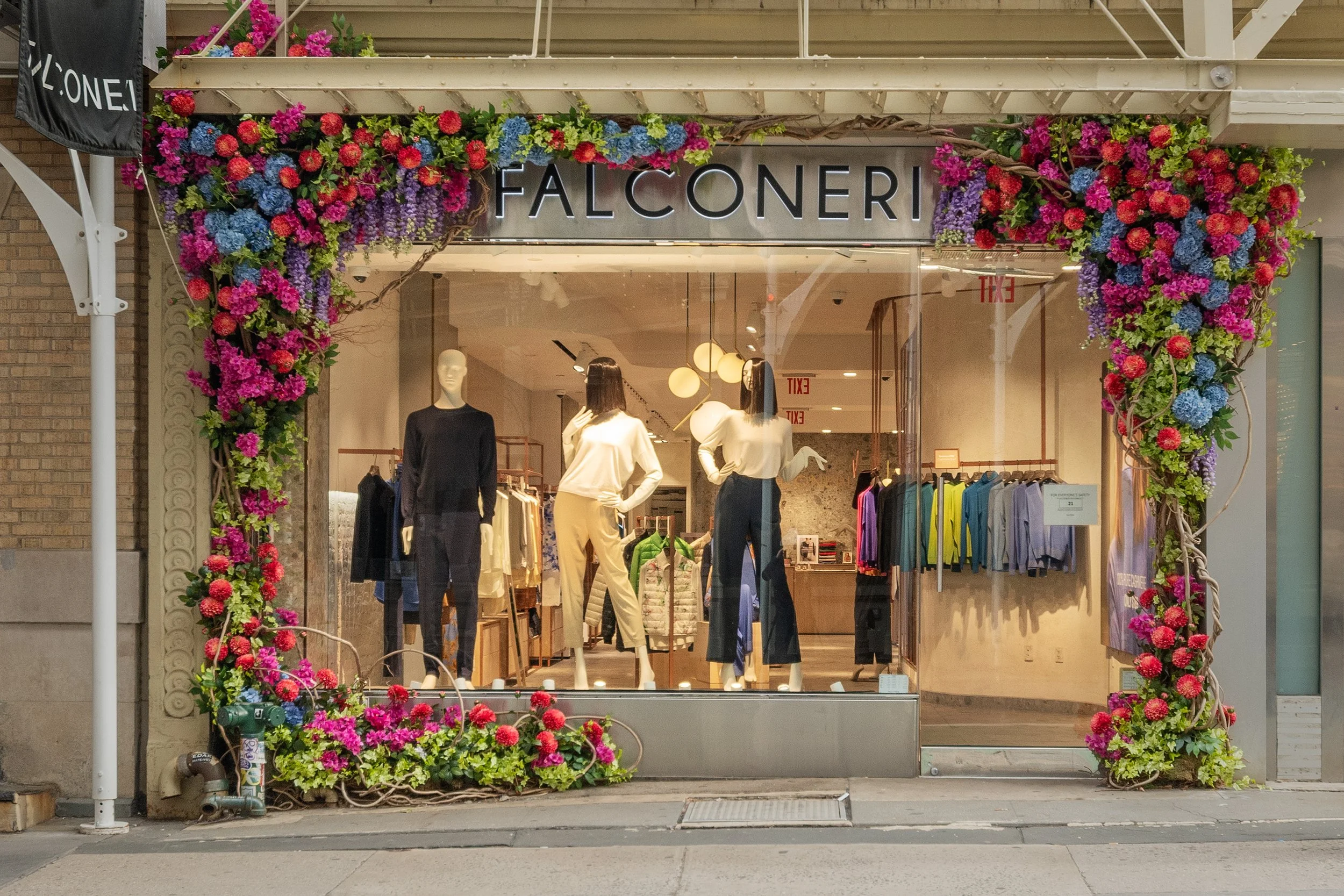 MishinPhoto - Falconeri - 2.jpg