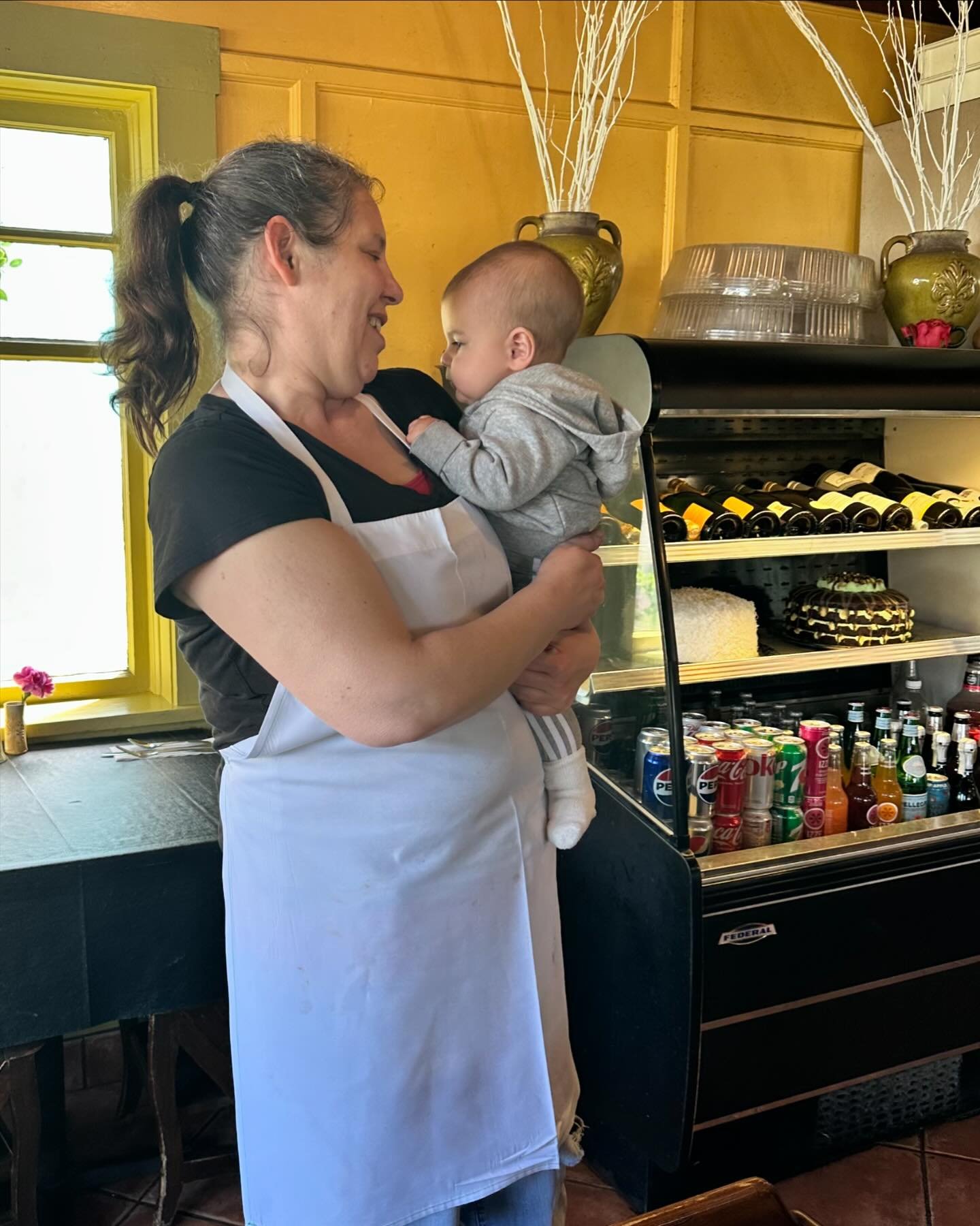 After breakfast cuddles!! 🥰 

Great Breakfast, Lunch and Dinner today at La Maison. They don&rsquo;t always serve dinner BUT when they do, you don&rsquo;t want to miss it!! Trust me! 

#supportsmallbusiness #supportlocalbusiness