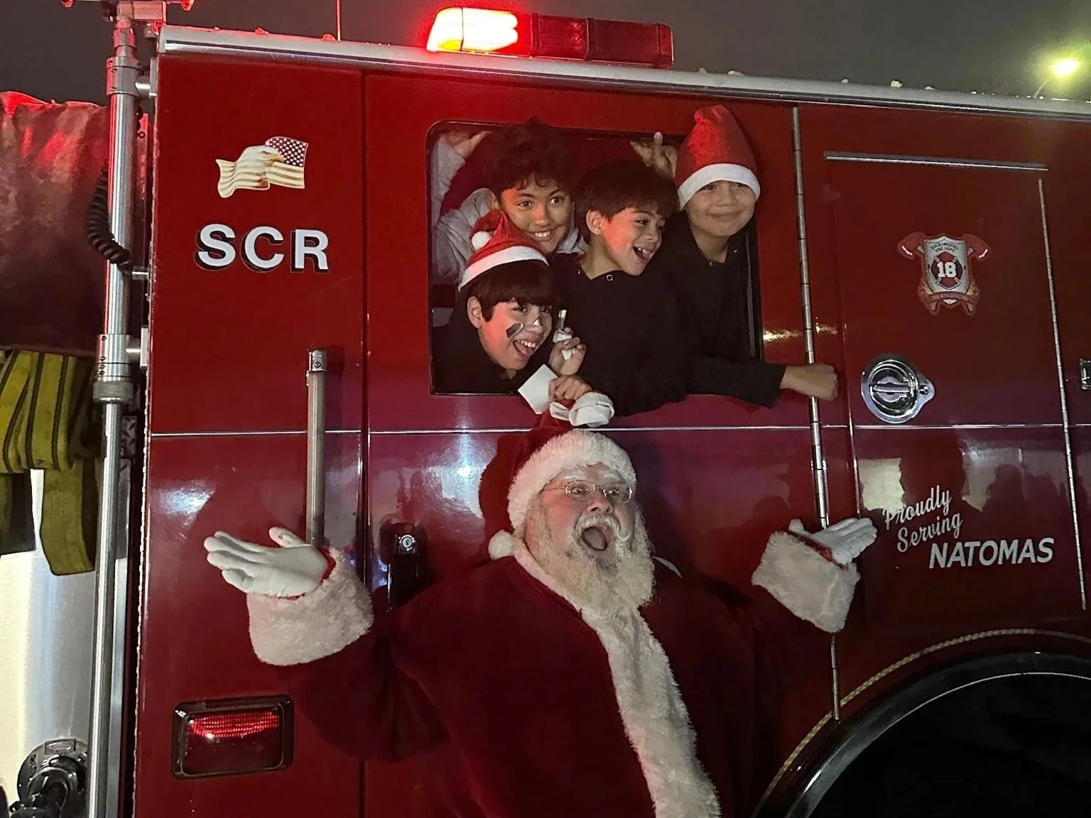 Community welcomes Santa on firetruck for three evenings of holiday cheer