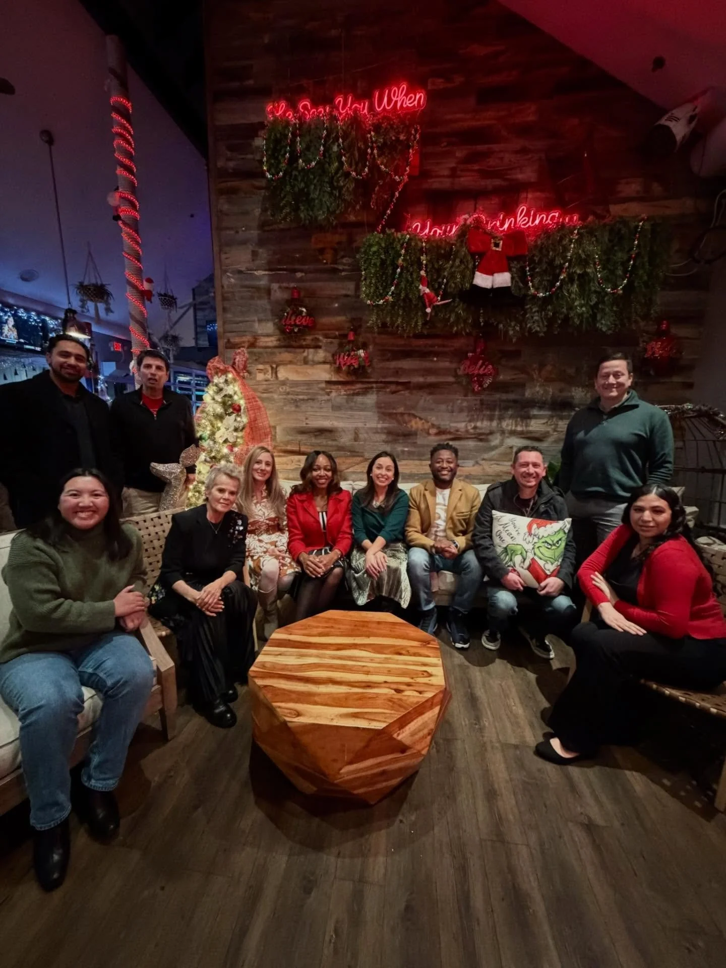 Two amazing holiday parties last night! 🎄

I hosted our annual District 3 Commissioner Holiday Party at @crawdadsontheriver and celebrated all the amazing work my team has done for our community this year. 

I also stopped by the Sacramento Area Fir