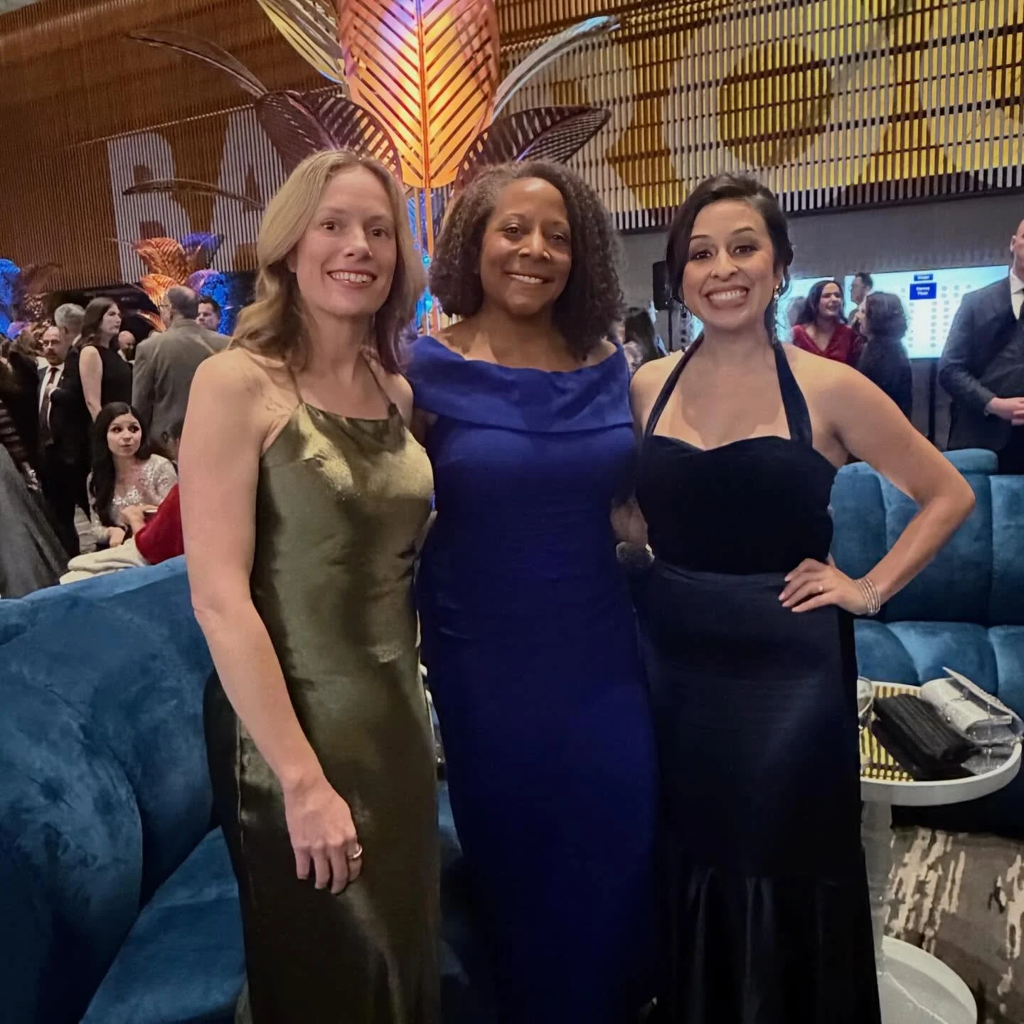 Busy evening last night for Team Talamantes.. we celebrated the 2026 Board Installation of the National Hispanic Association of Real Estate Agents Sacramento Chapter where we ran into so many Natomas realtors. 

And the Sacramento Metro Chamber - 131