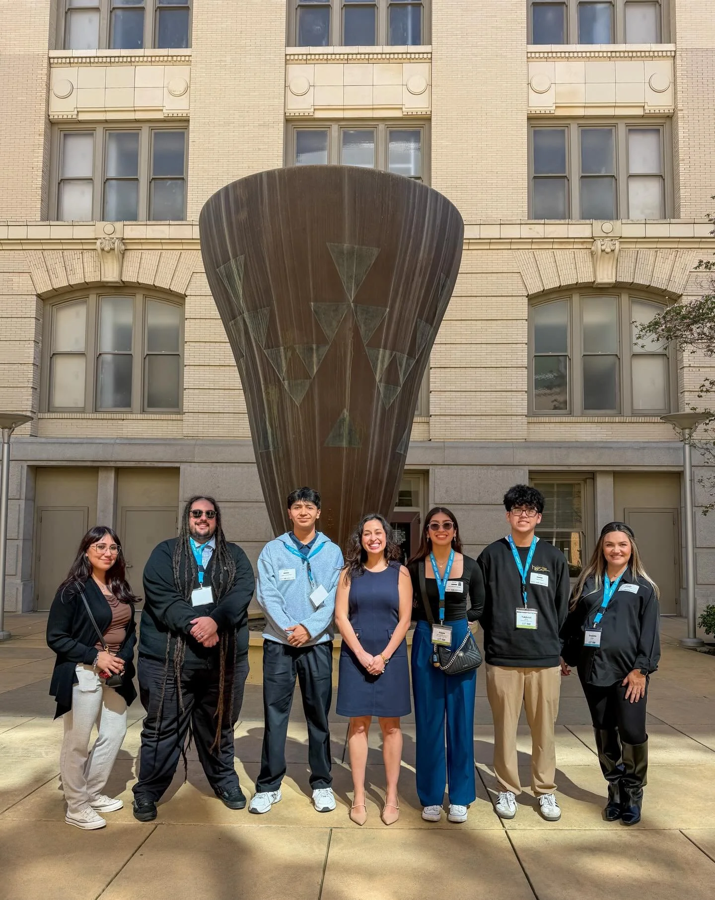 Yesterday I had the chance to meet with students from the @arcexperience program at City Hall.

ARC Experience provides afterschool and hands on learning opportunities that empower young people to realize their full potential. These students are alre