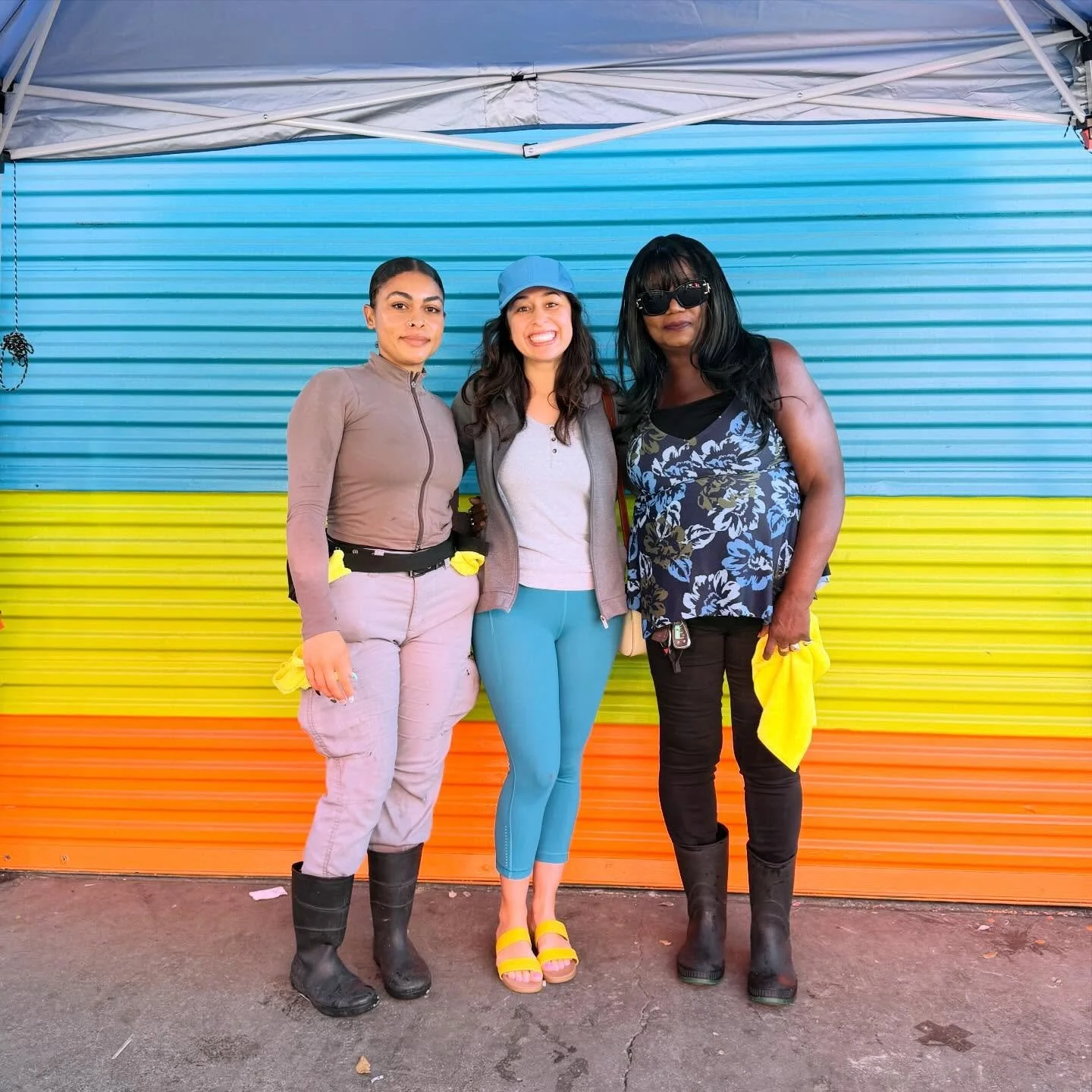 Impromptu office hours at Ketchum&rsquo;s Bling Bling Car Wash and Auto detailing on Northgate. (Best car wash in Sacramento)

Kuddos to Kimberly Ketchum for being in business for a 31 years!! Also song choice- always comes on when I stop by. 🚙💧❤️