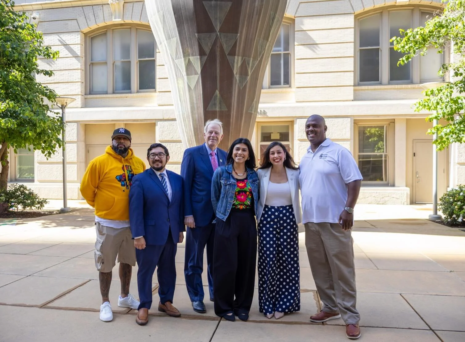 Today I joined Councilmember Roger Dickinson, Mayor Pro Tem Eric Guerra, Brother to Brother, and Sacramento Youth Center to advocate for protecting youth violence prevention funding as the City works to address a $66.2 million budget deficit for FY 2