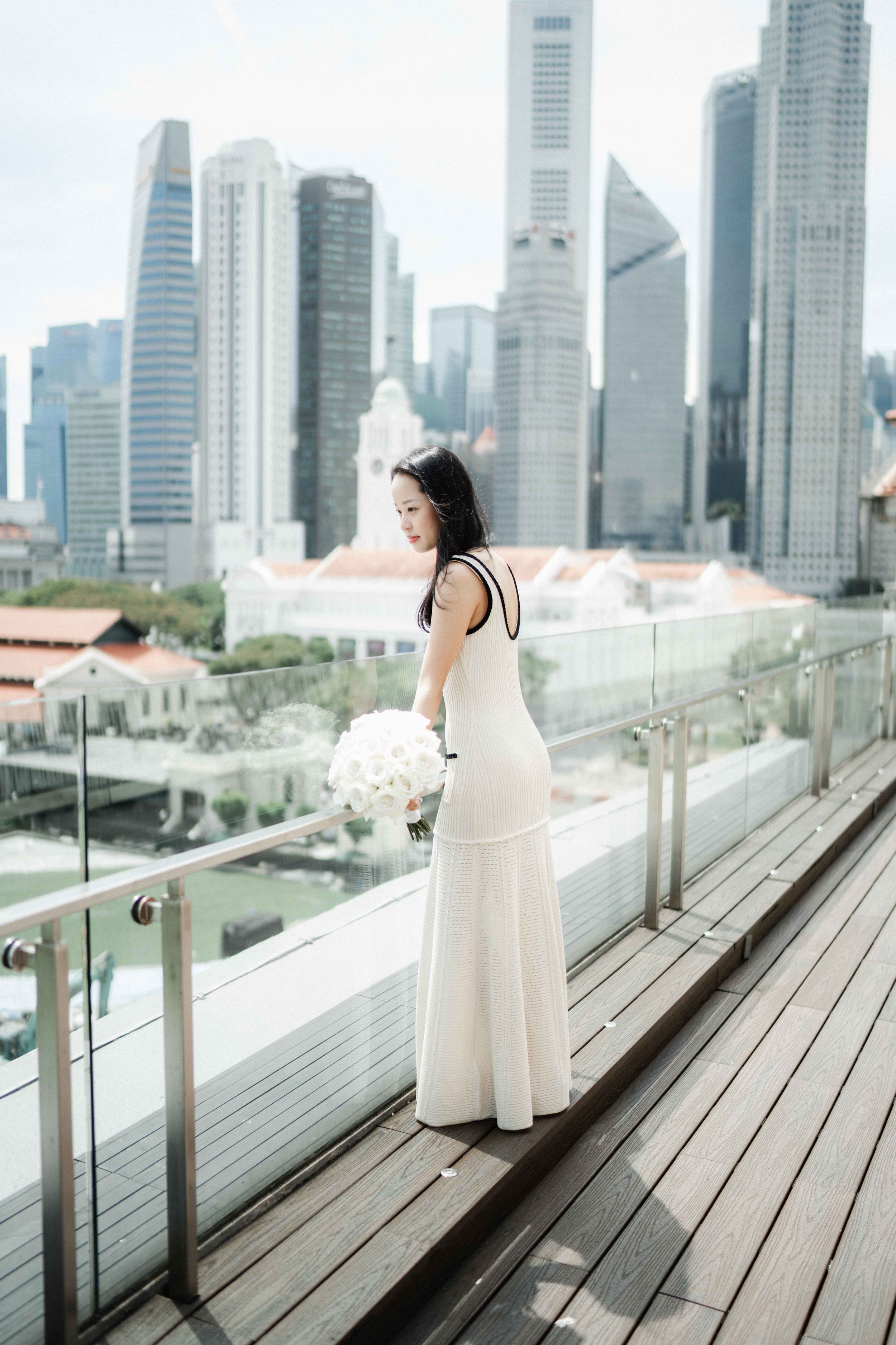 Elegant Bride Wedding Photo at National Gallery Singapore