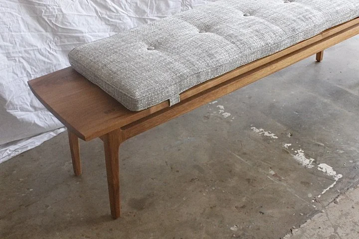 Bench seat with cushion