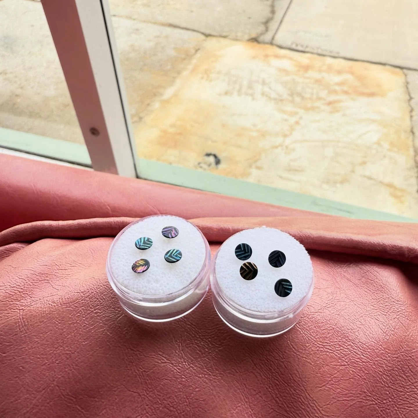 Check out these super unique ends from @blackforestjewelry 🖤 blowtorched black with a touch of anodized color✨
We also got a full restock of regular black ends from them as well as some new 18 &amp; 16g blackened clickers! We&rsquo;ll be open today 