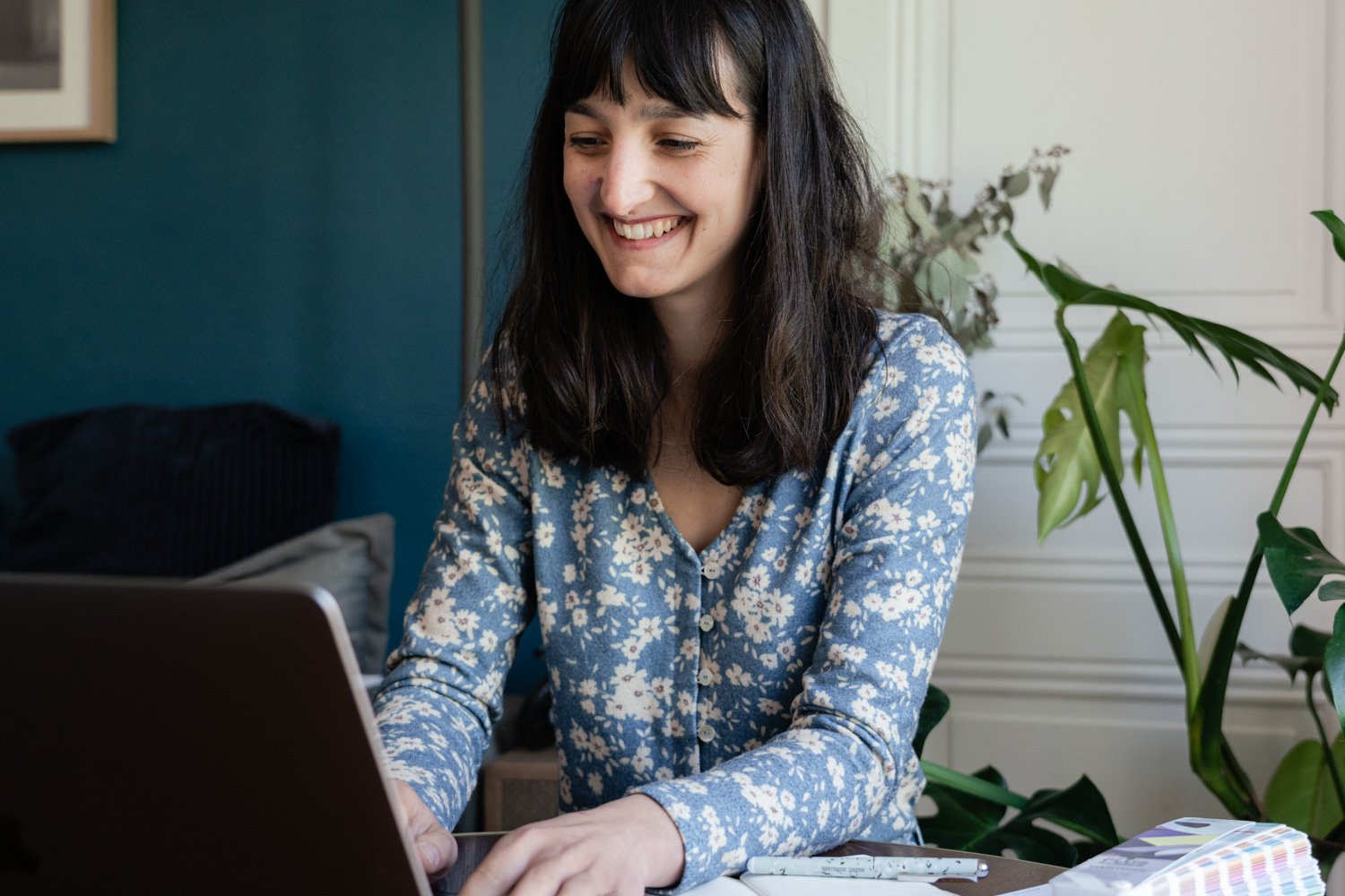 Morgane-studio-portrait-graphiste-lyon-entrepreneur-MLN-Photographe-10.jpg