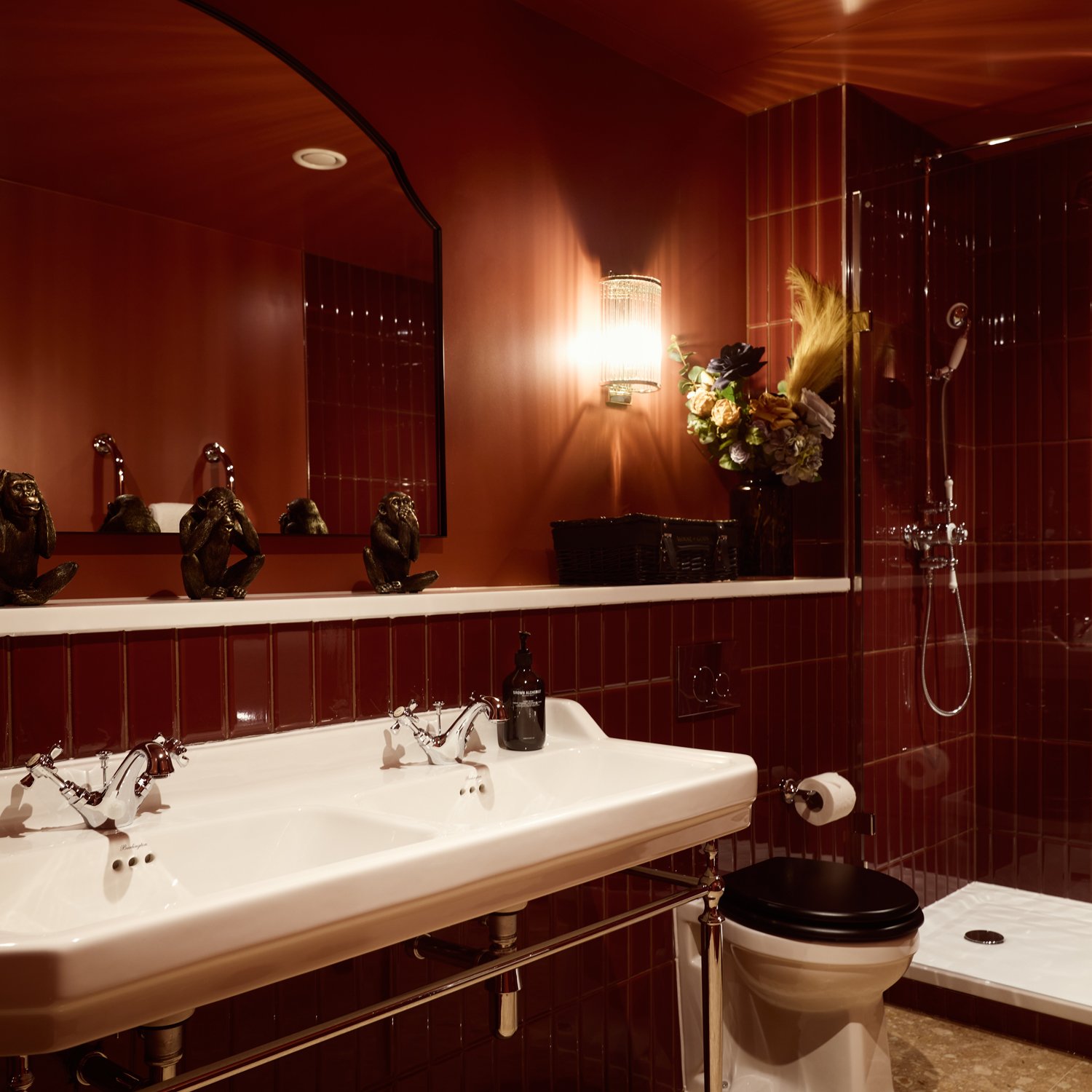 HOGLondon_Suites_HighRes 7.jpg