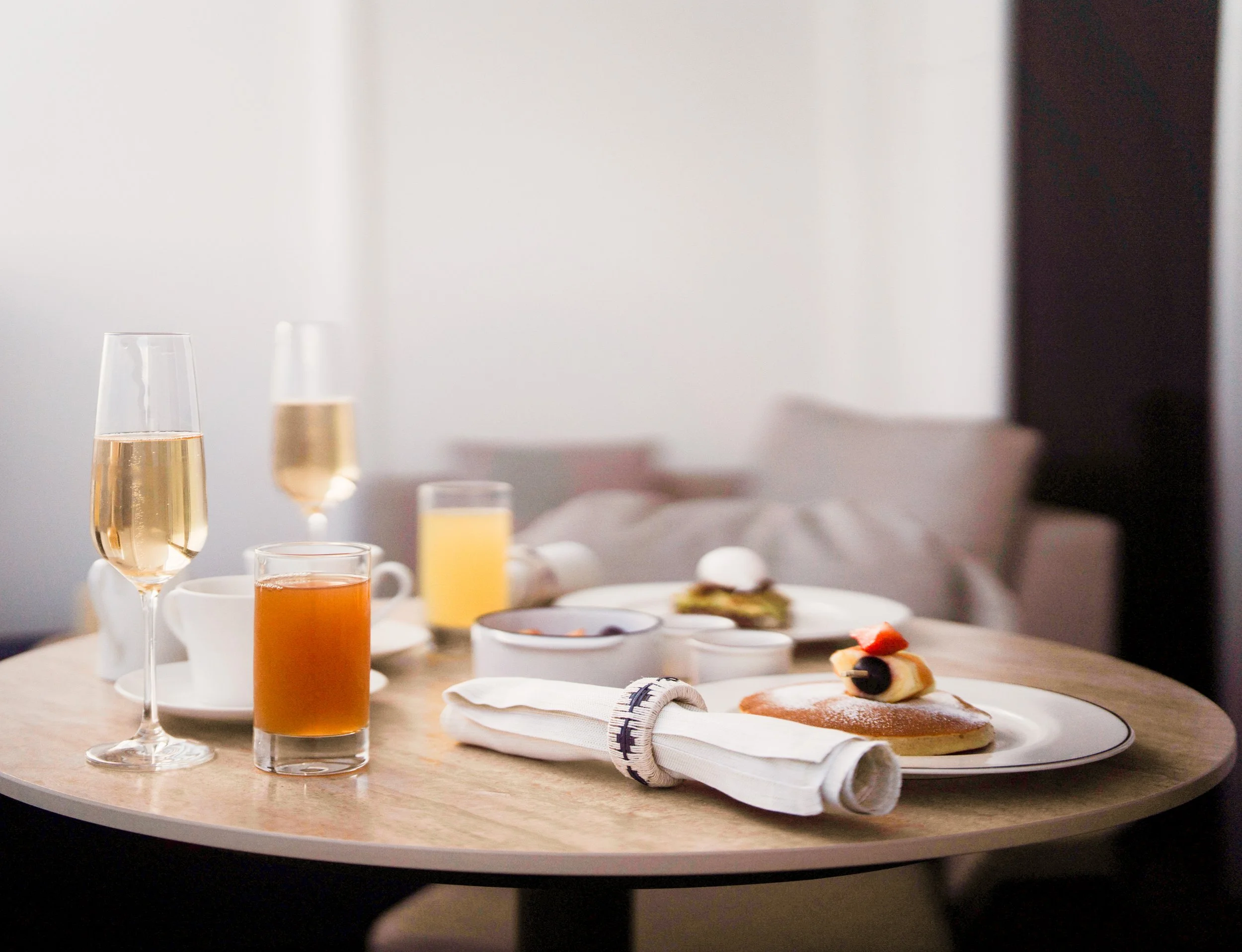 Breakfast on balcony 1.jpg