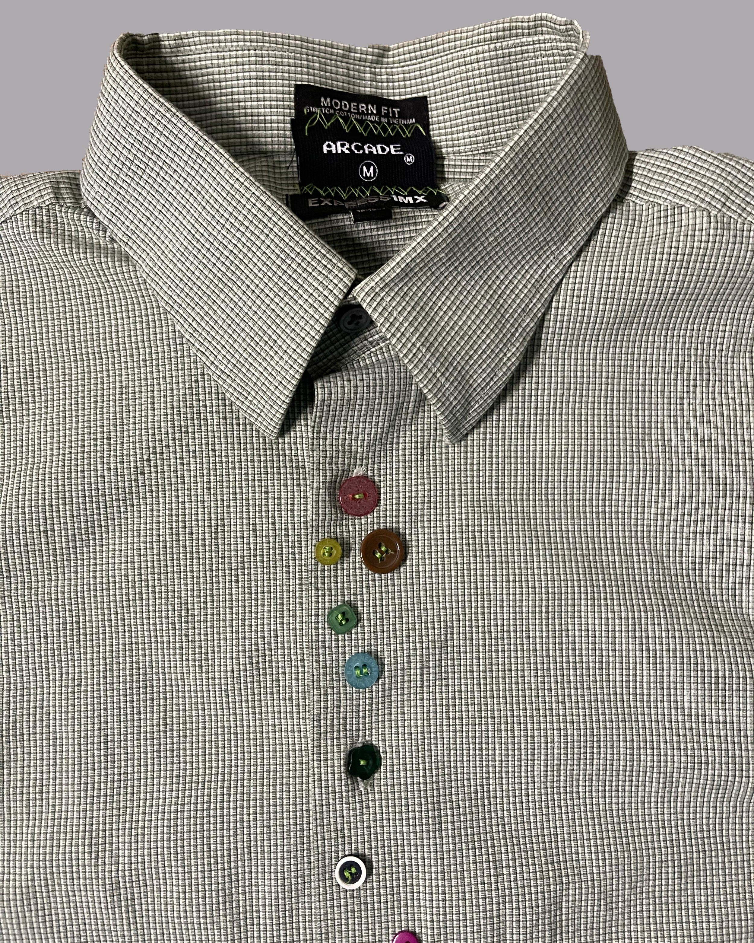MENS MULTICOLOR BUTTON UP (M)