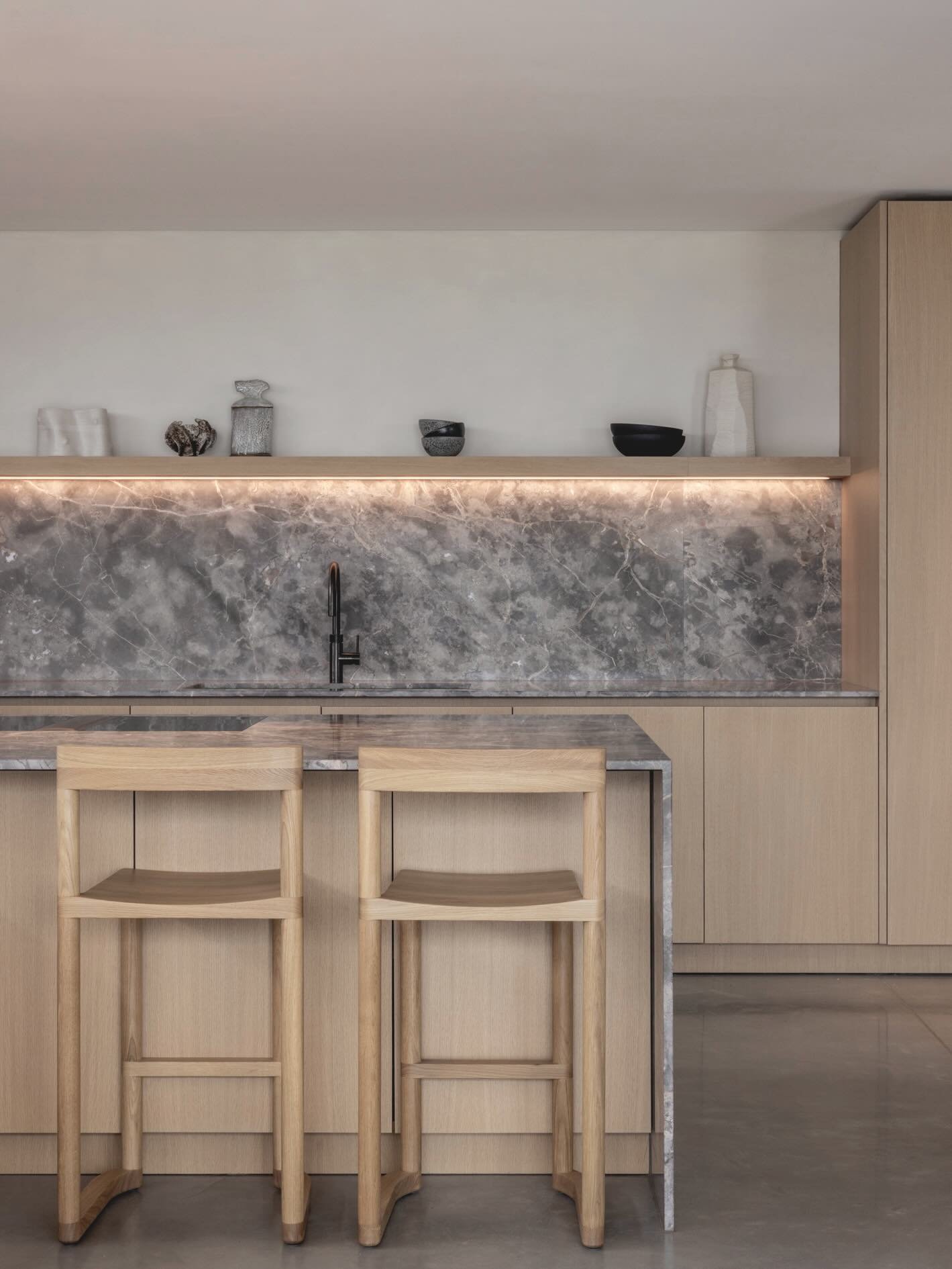 Hidden House, Polzeath ✨
More to come soon&hellip; 
.
.
Interior Architecture &amp; Design @millardandflo 
+ two incredible clients 🤍
📷 @_billybolton 
Architecture: @loynco