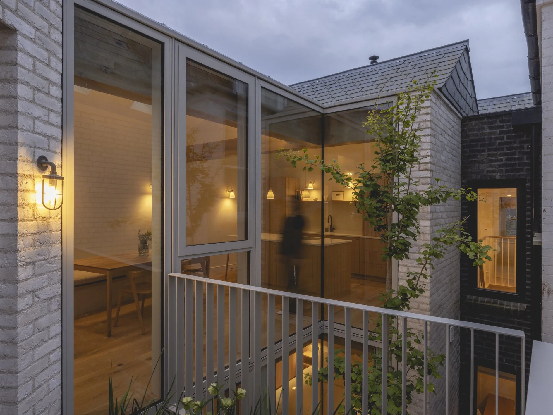 Low Res_Billy Bolton_Millard & Flo_Padstow_Cross St_360.jpg