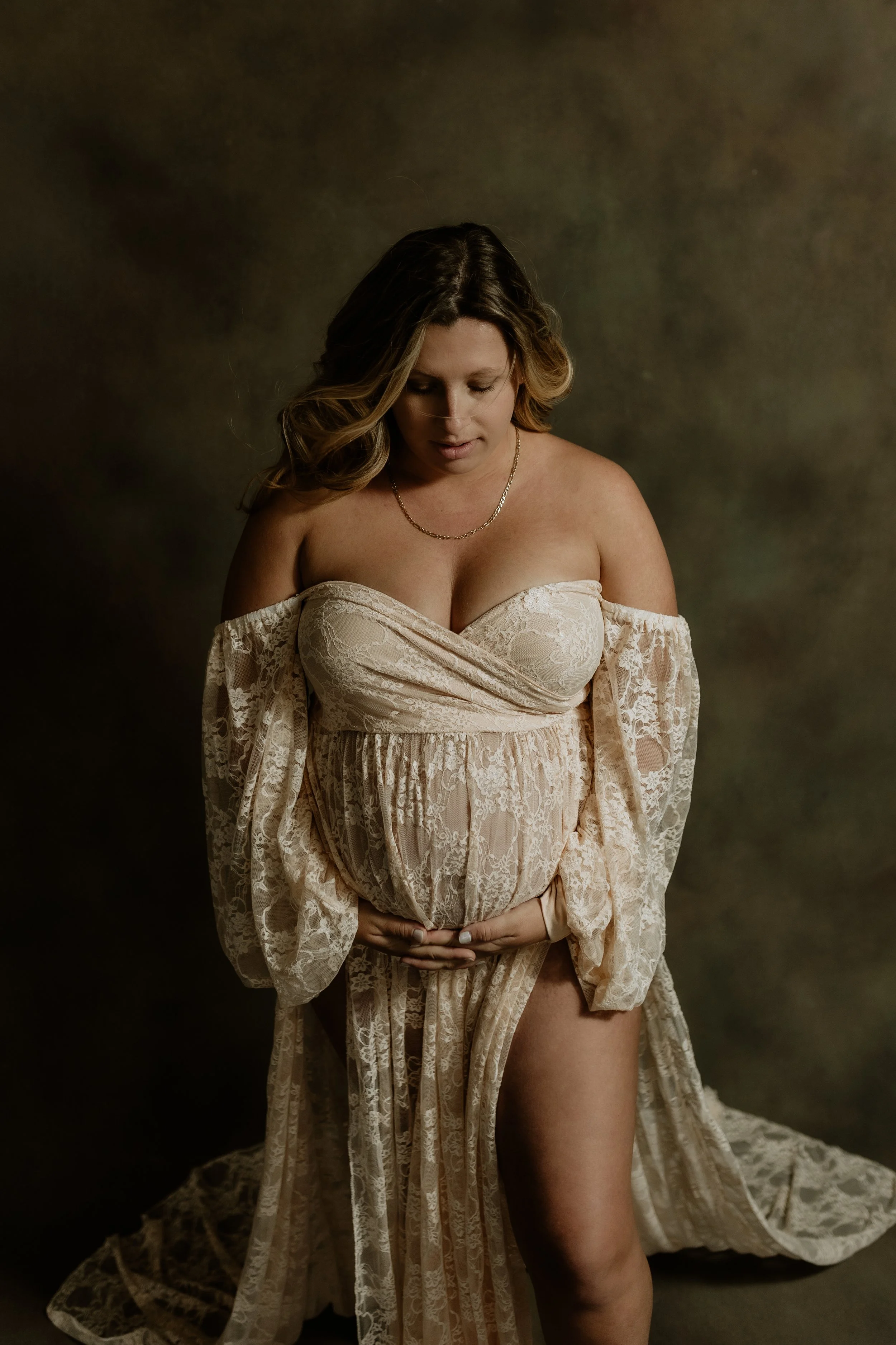 Cornish, Maine Maternity Boudoir Photographer // Brooke // Maternity Photoshoot