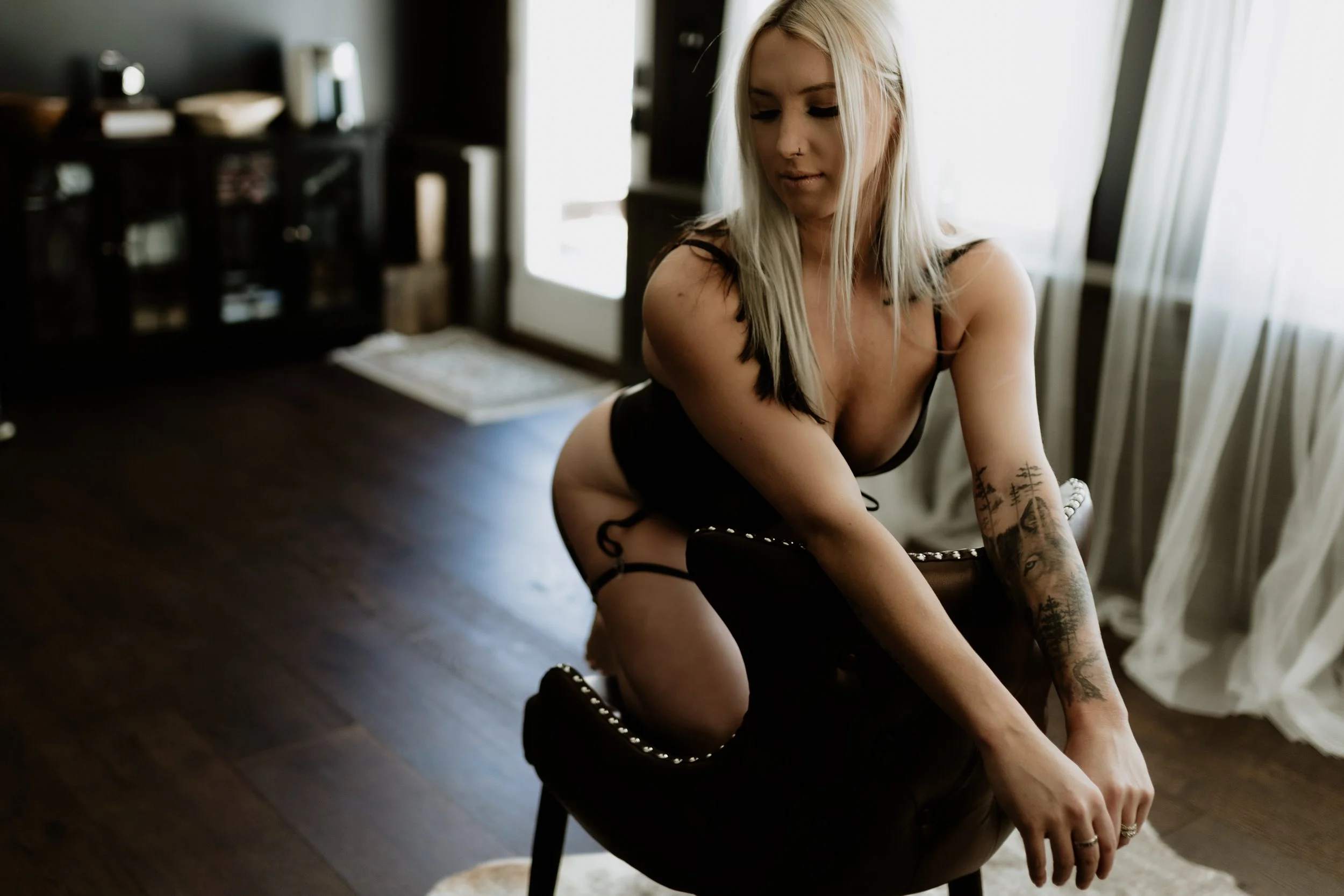 Cornish, Maine Boudoir Photographer // So Your Mom Thinks That You're A Pornstar Now