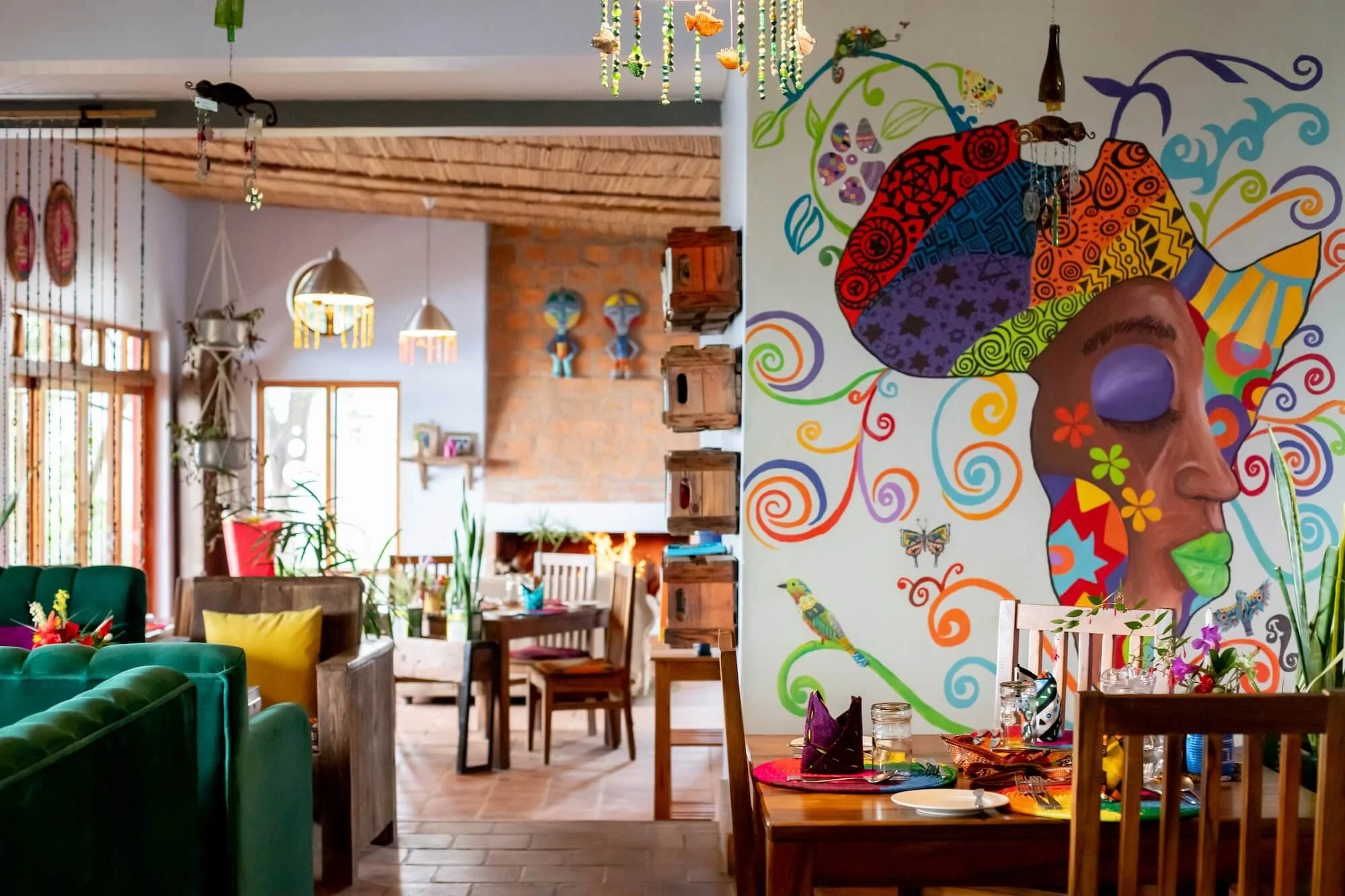 Uganda_Gorillas_Yoga_Retreat_dining.jpg