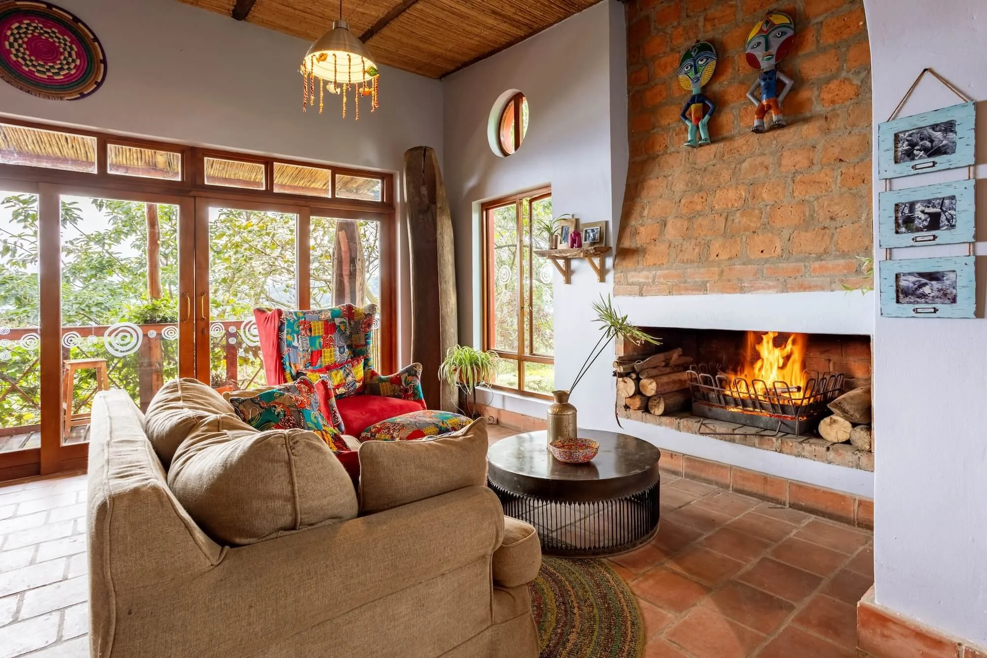 Uganda_Gorillas_Yoga_Retreat_lounge.jpg