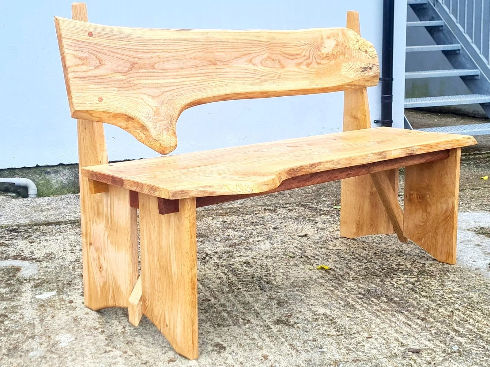 Artisan bench