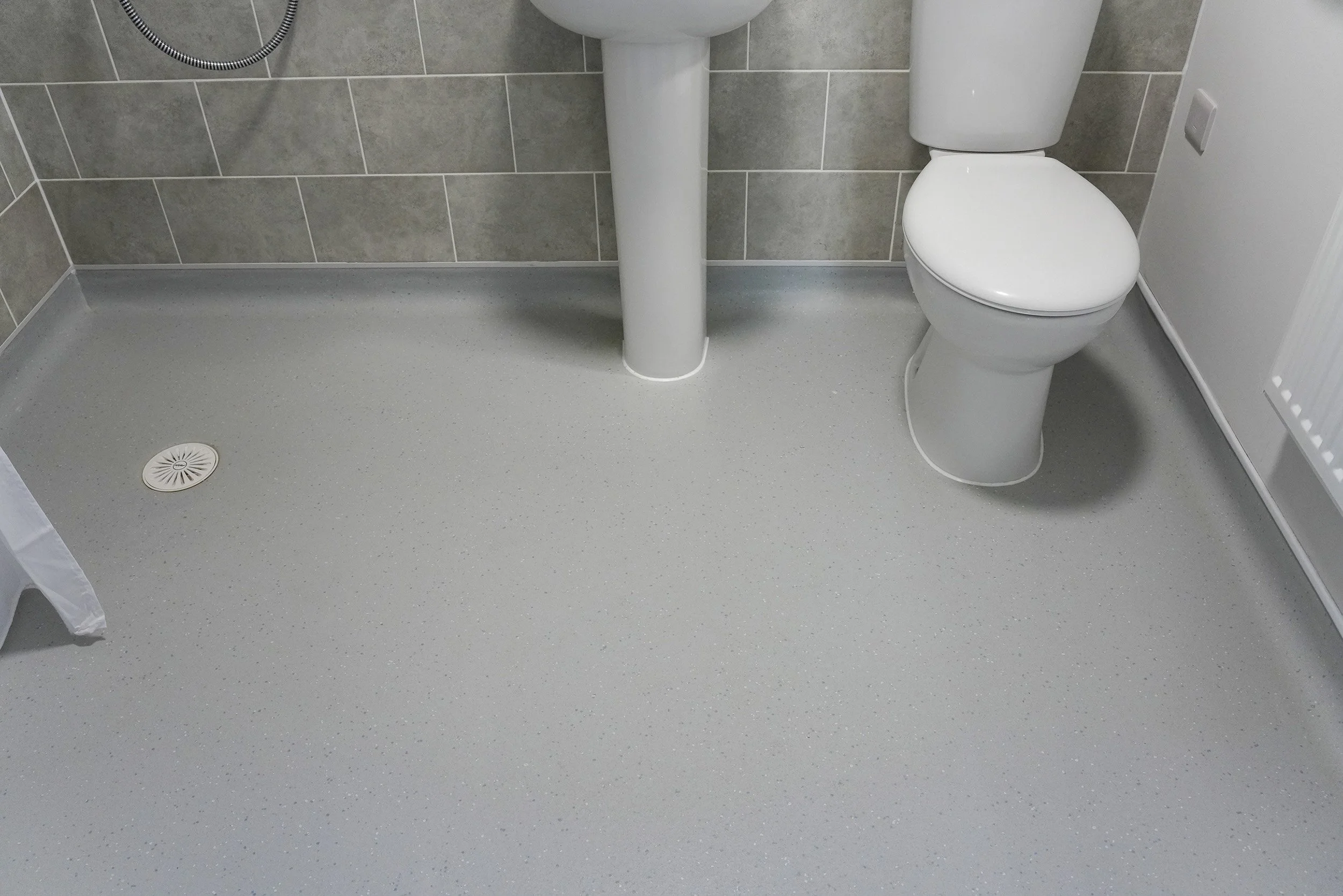 Oakwill K &C 2 Bathroom.jpg