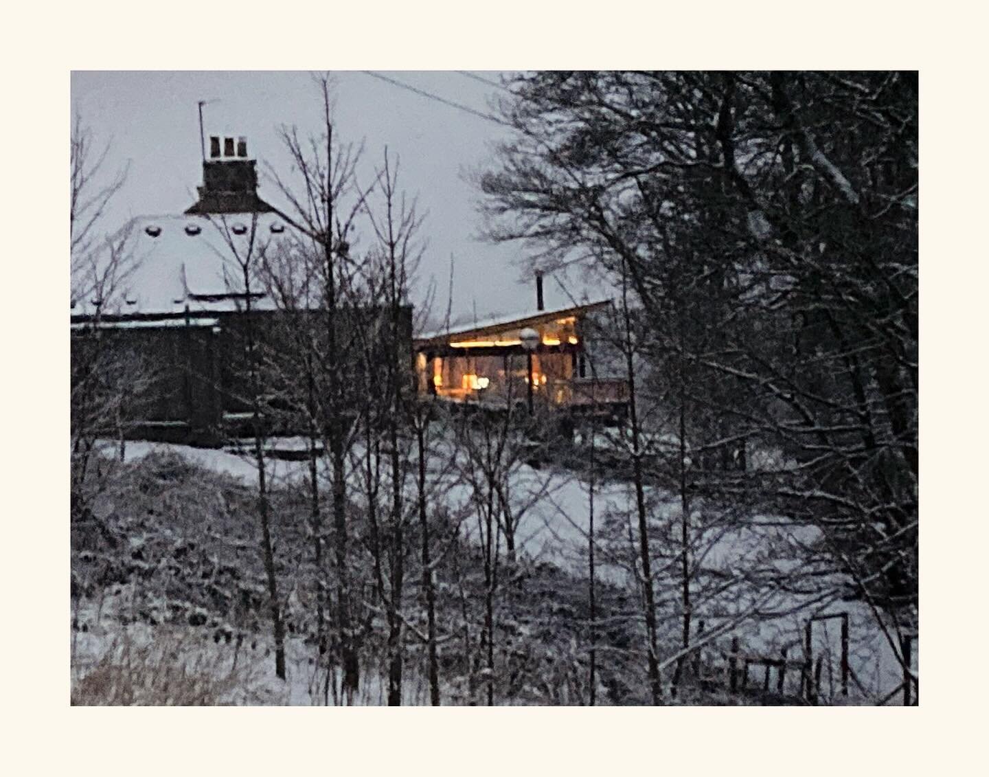 Our Rescobie garden pavilion sits as a cosy beacon in the snowy Angus landscape.

#snow #winterstale #scottishwinter #landscape #ruralscotland #hiddenscotland #beacon #gardenroom #gardenpavilion #pavilion #scottisharchitecture #scottisharchitects #ed