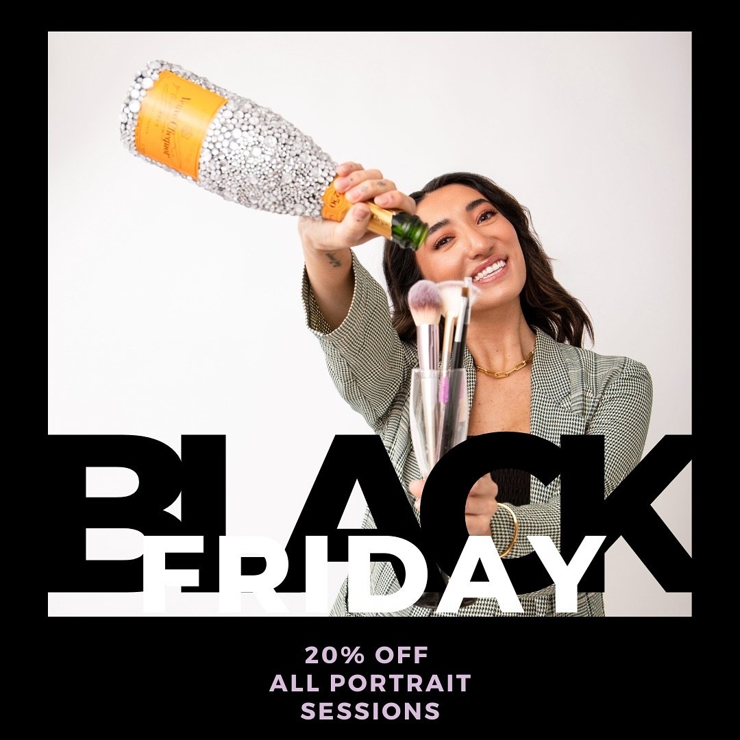 ✨BLACK FRIDAY DEALS ARE HERE! 

✨This weekend only, take 20% off all 3 Taylor Lowry Photography portrait sessions! 

✨ This is the perfect opportunity to update your family portraits, capture professional branding photos, or book a session to celebra