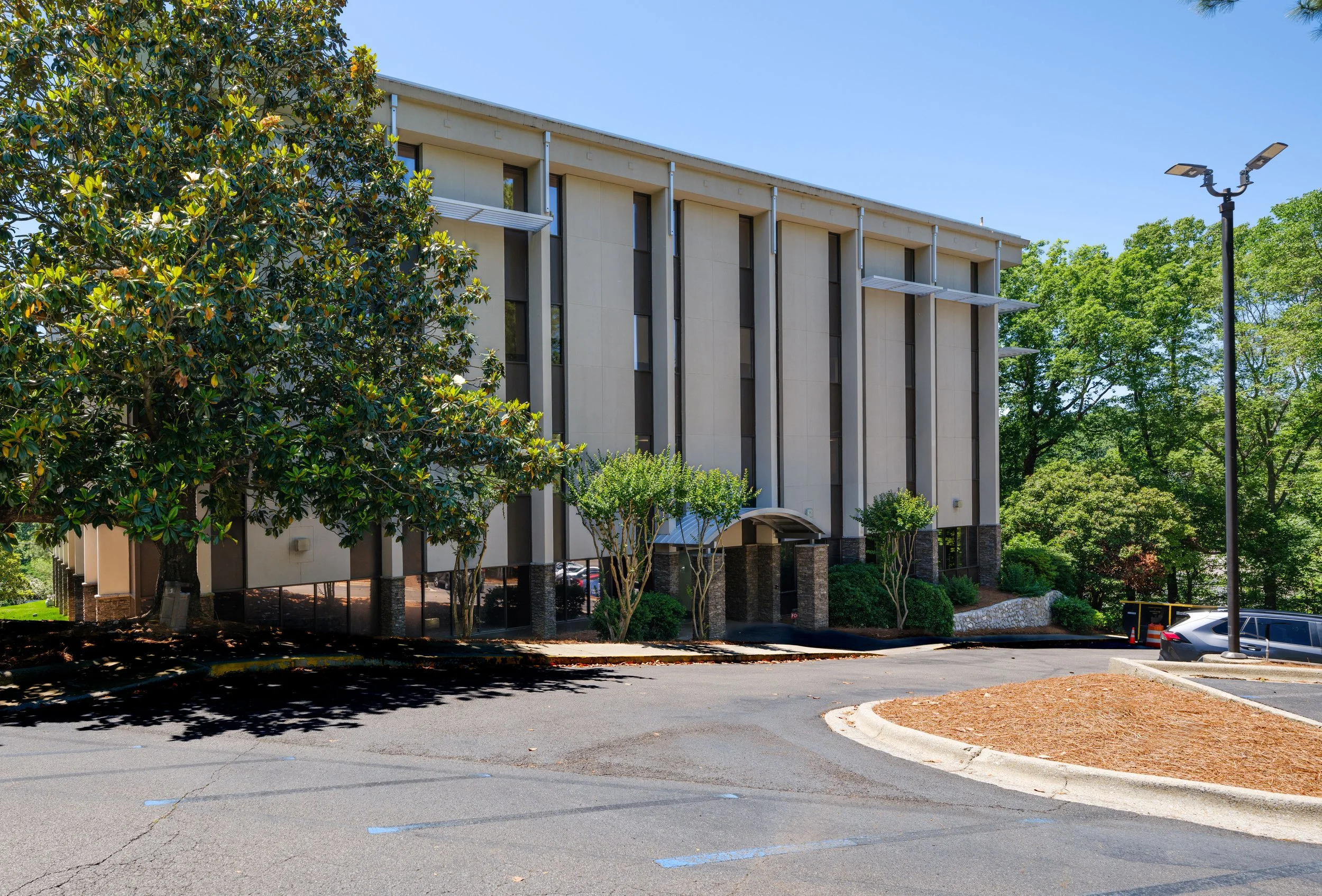 Private office space in Vestavia Hills Alabama for therapists and professionals