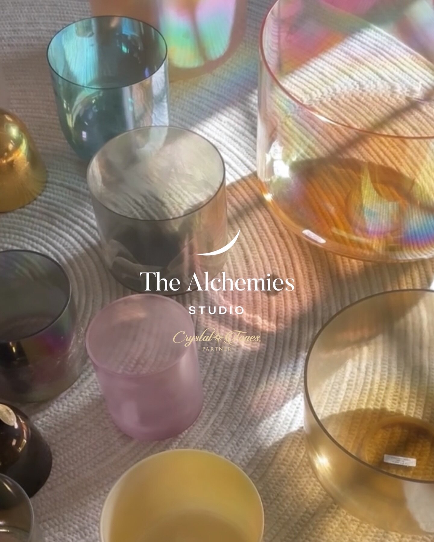 Welcoming our new followers to a world of Alchemy, Harmony, Space and Love. The Alchemies Studio is the home of www.crystal-singing-bowls.co.uk 

We are located on a private estate in East Sussex and are home to one of the largest, most diverse and b