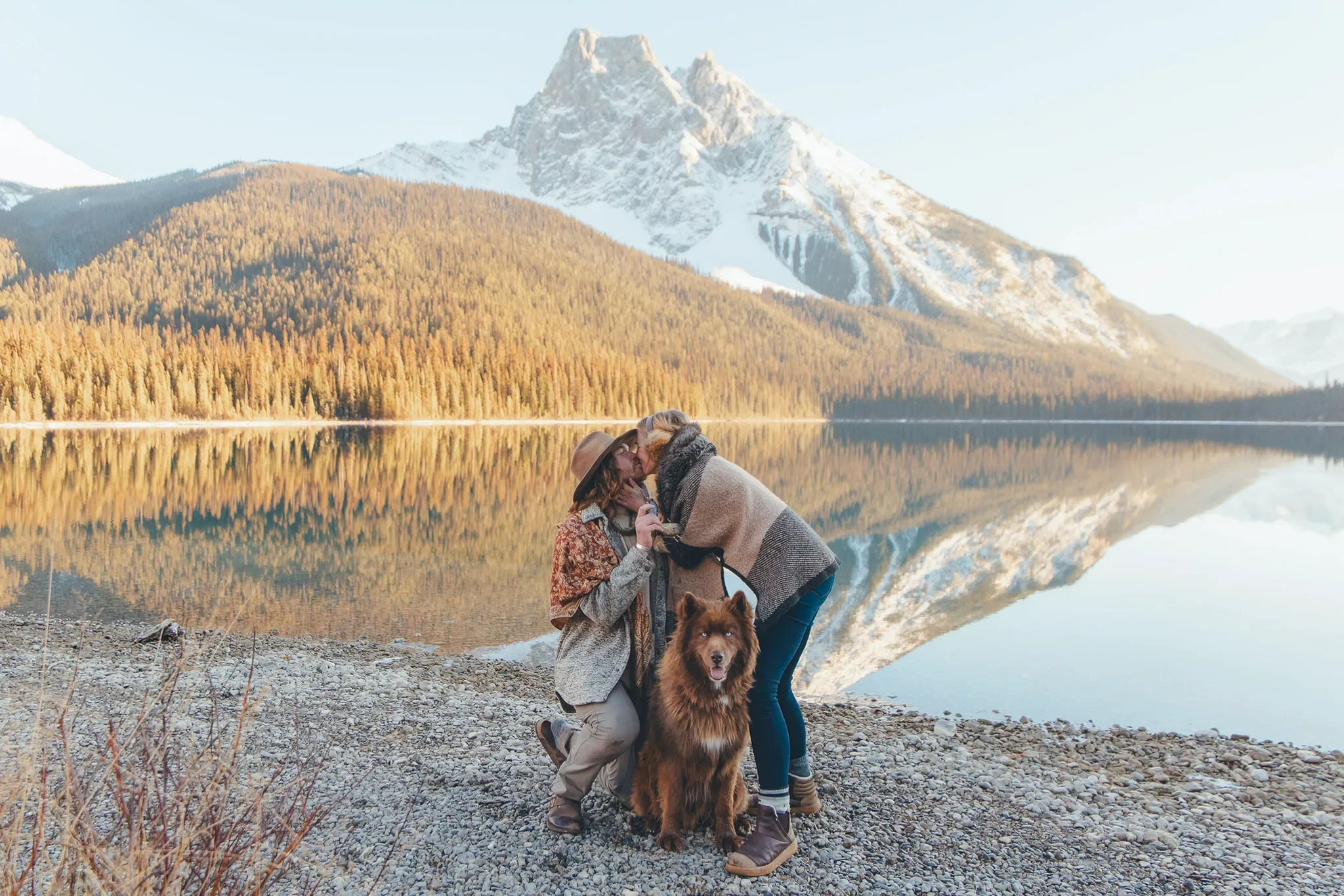 121_couple-proposal-with-dog-at-alpine-lake-canadian-rockies.webp