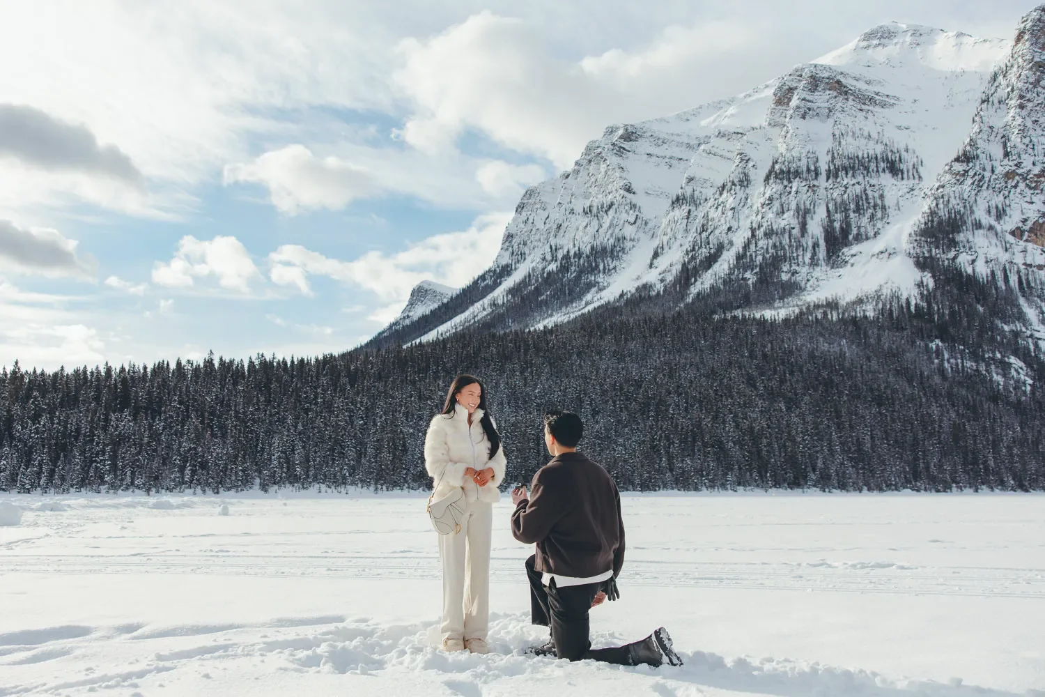 126_couple-engagement-proposal-lake-louise-canadian-rockies.webp