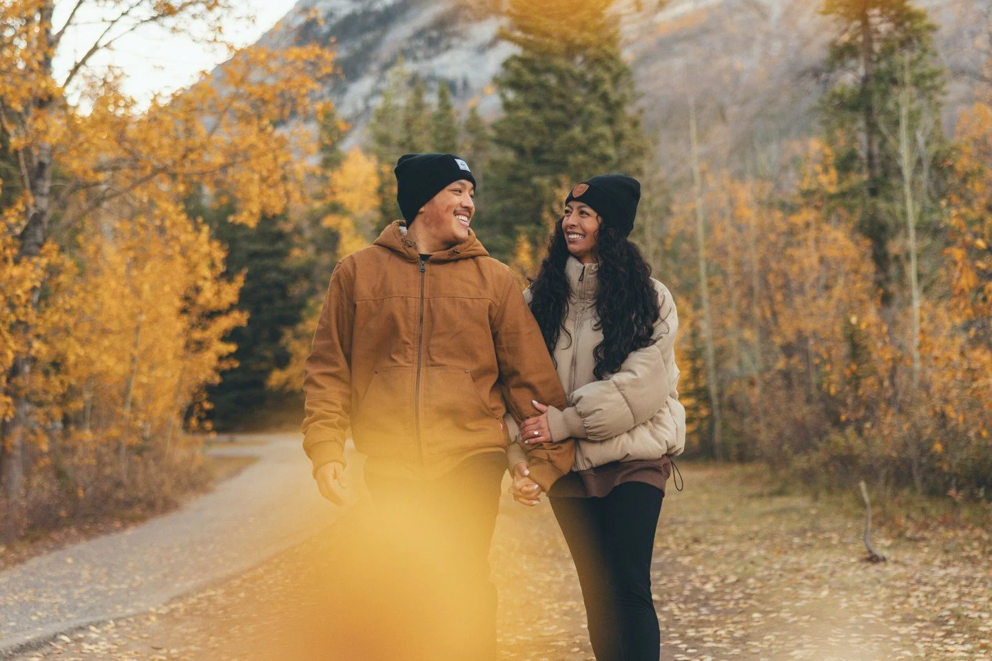 How we feel knowing fall is right around the corner ☺️

Like the edit? Get @nick.laf&rsquo;s presets, link in bio!
&bull;
#photography #canon #proposal #banff