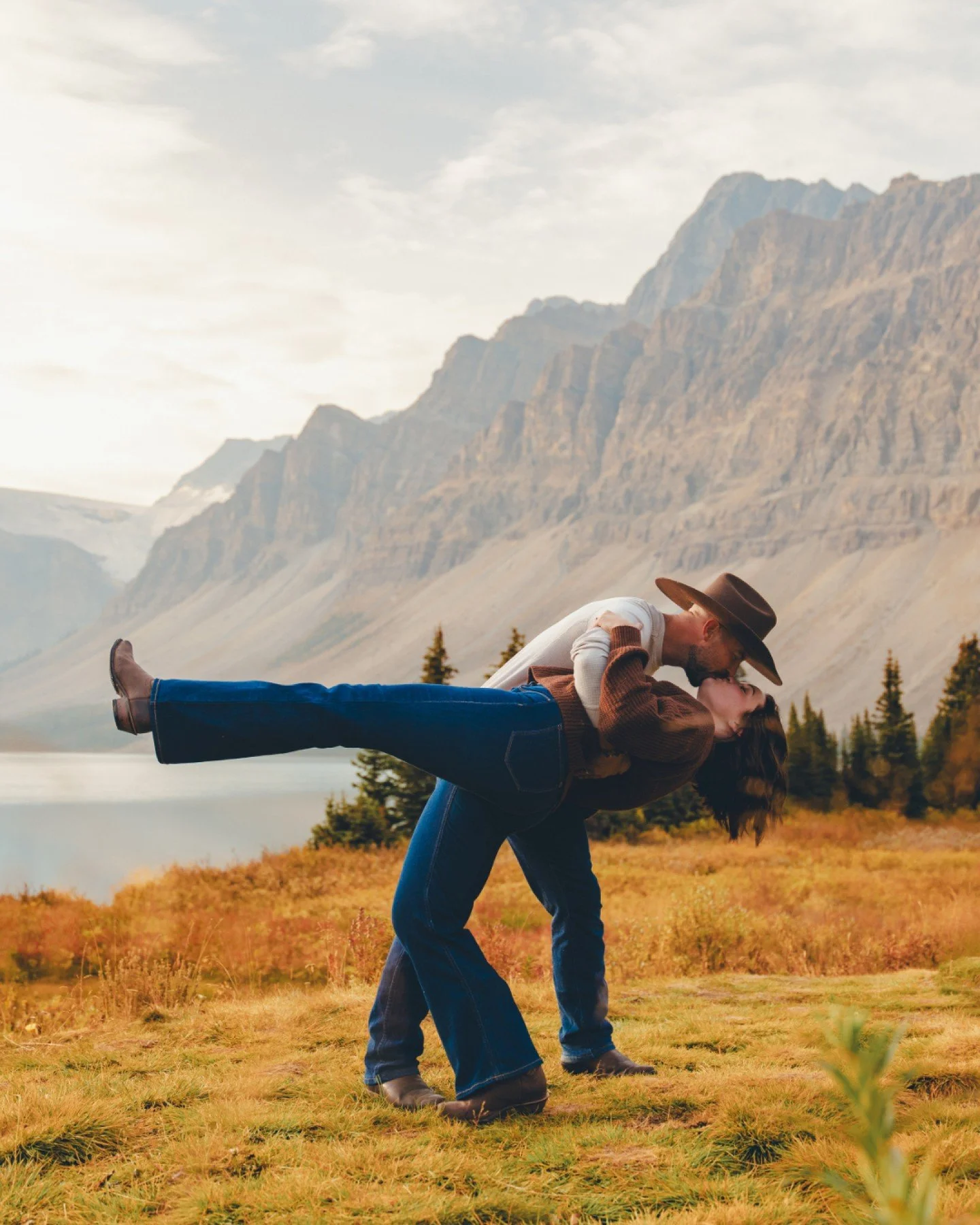 That last one pretty much sums it all up ☺️

Edit like @nick.laf with his preset pack, link in bio!

&bull;
#photography #canon #proposal #banff